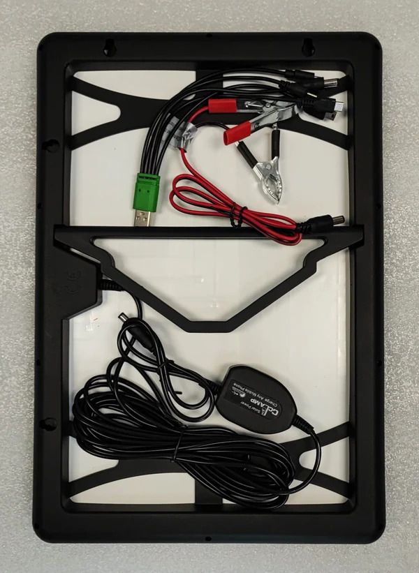CCLamp CL-1615 15W Solar Mobile Phone and Battery Charger (10005031)_1