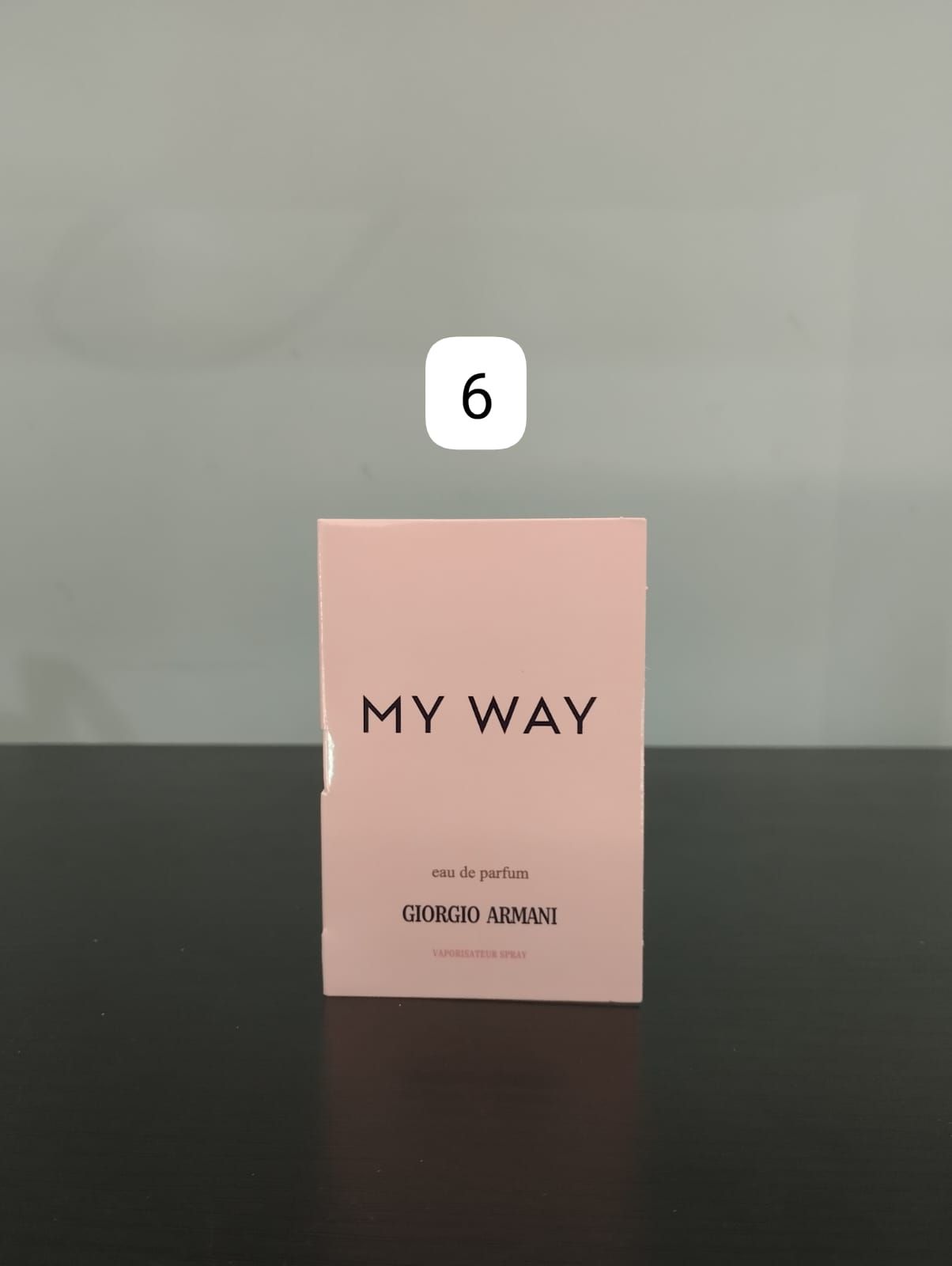 Giorgio Armani Perfume (2ml)_1