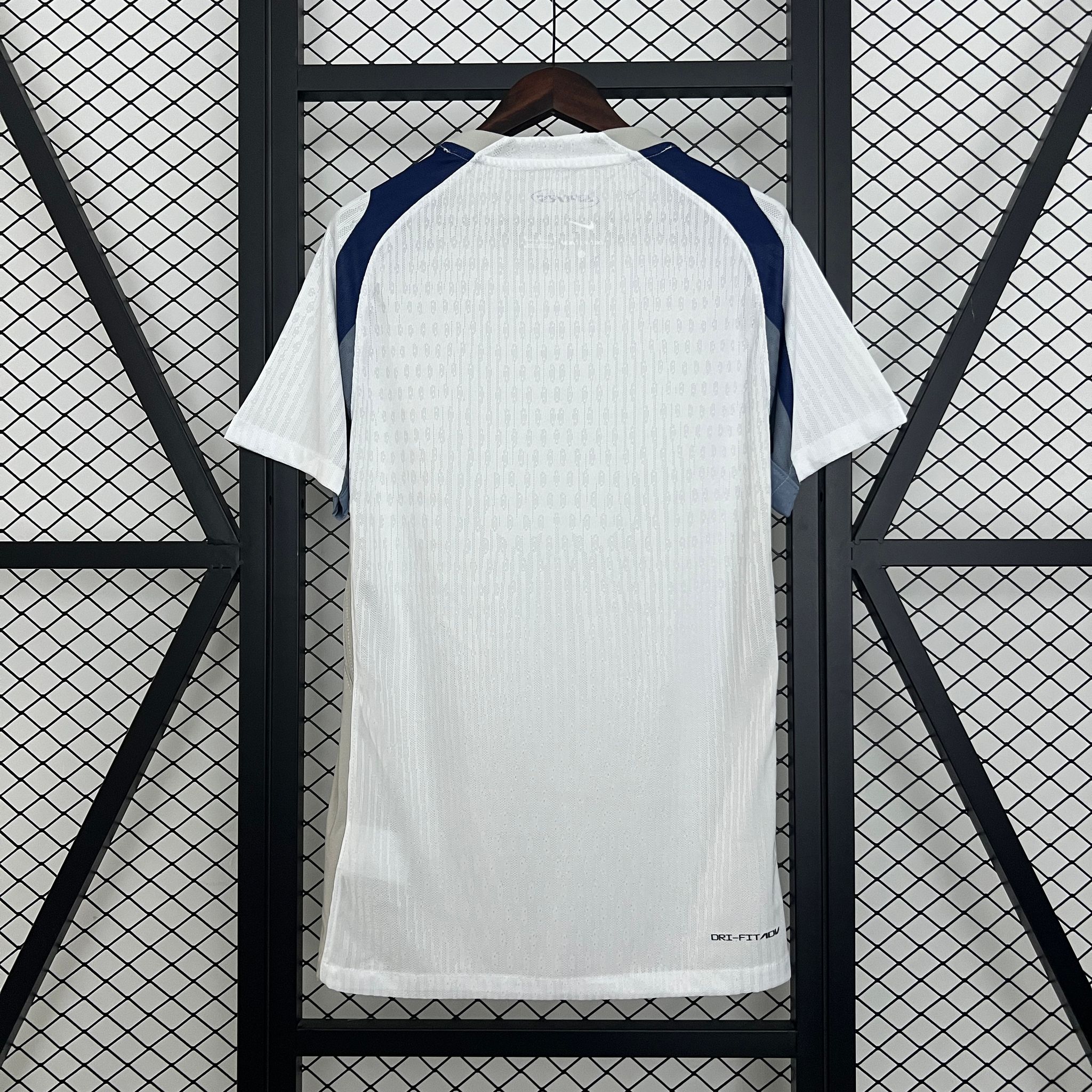 TOTTENHAM LOCAL FAN 25/26_2
