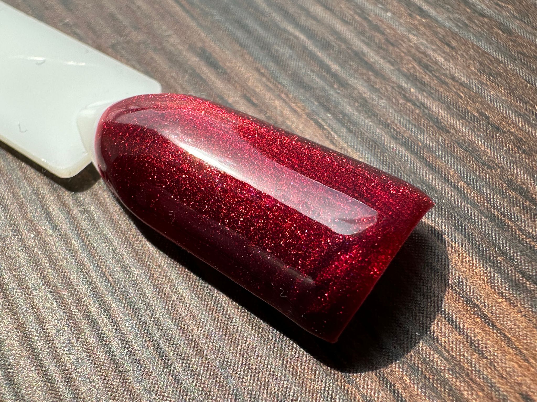 Gel Polish Cat Eye Red Diamond 11_0