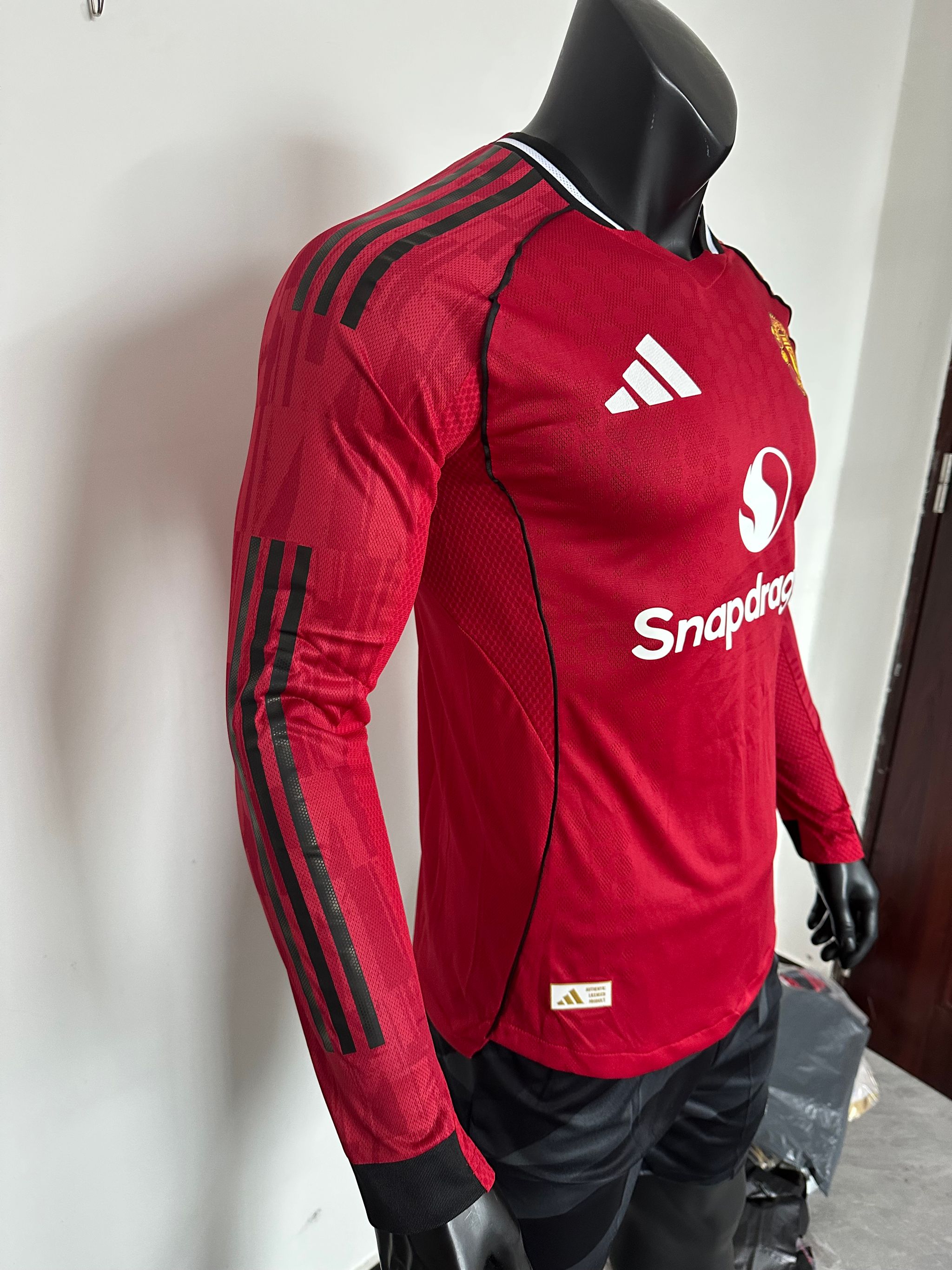 Manchester united jersey long sleeve 2025/26_3