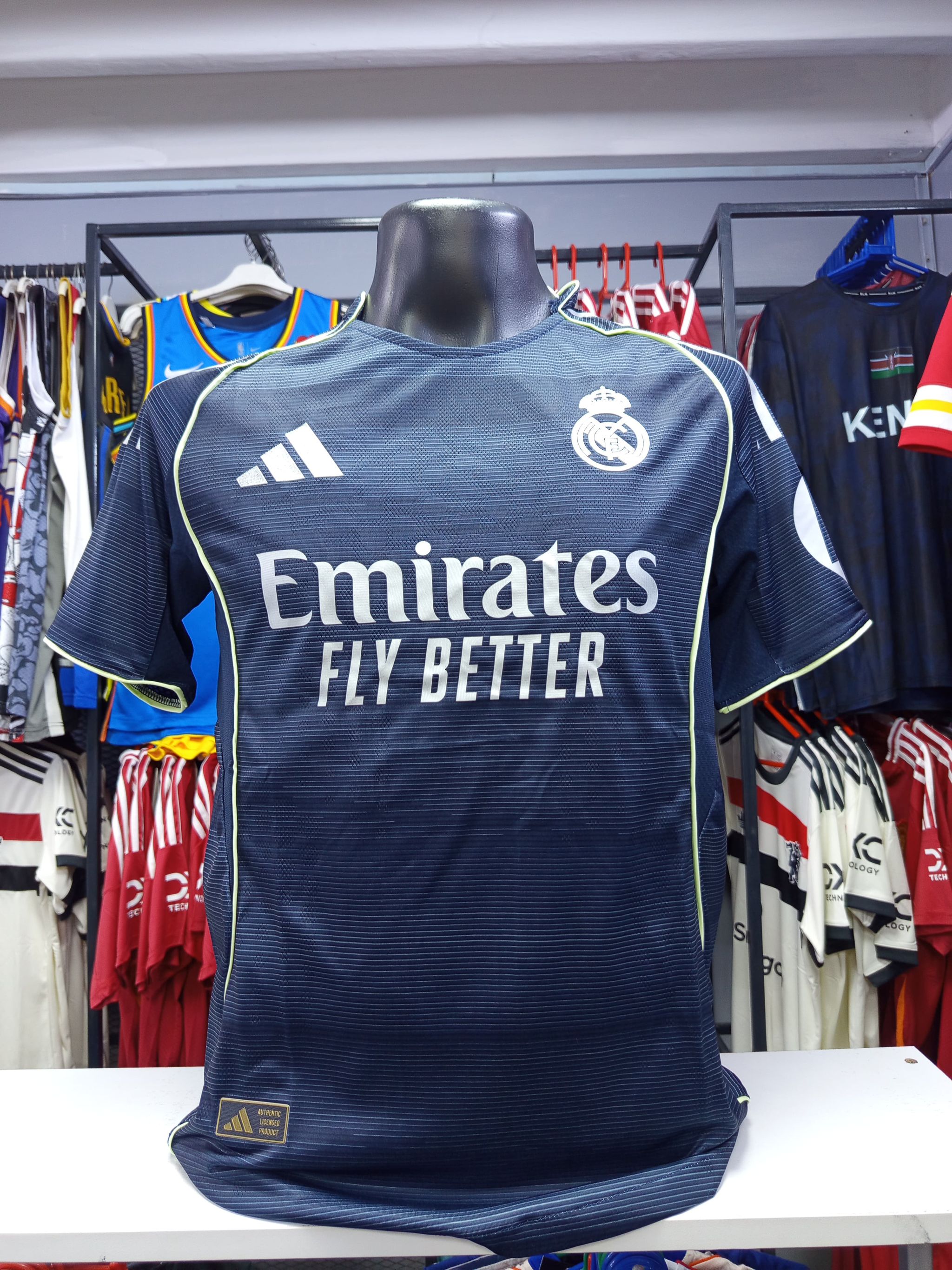 Real Madrid Away Kit 25/26 Player version    _0
