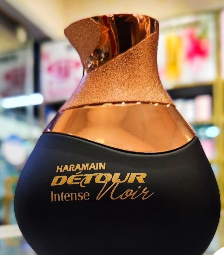 Detour Noir Intense_0