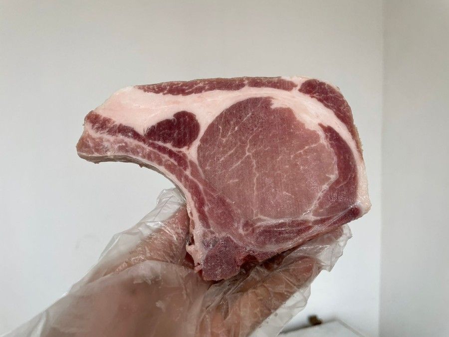Import Pork Chop (Loin Bone-in)_2
