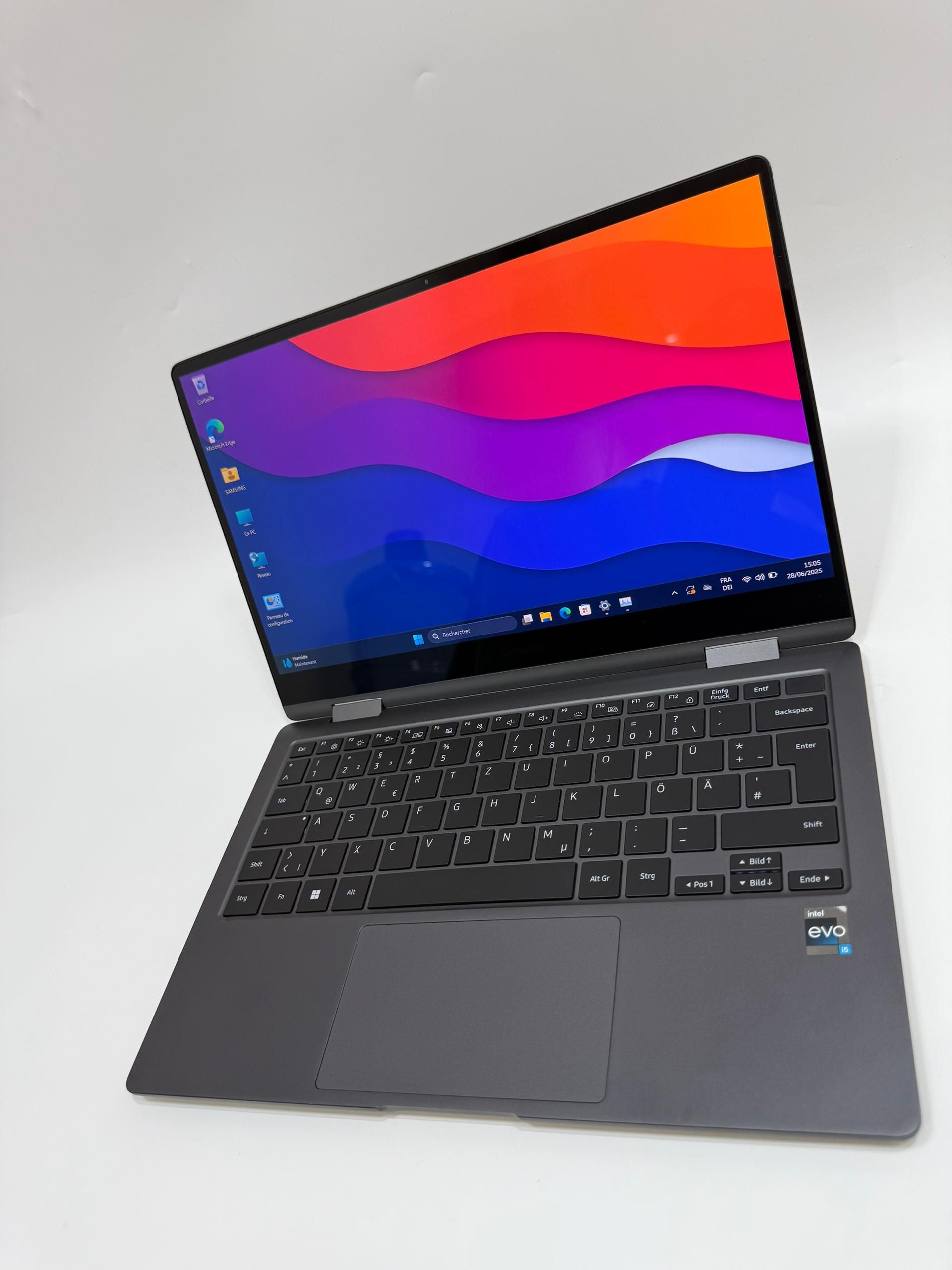 Galaxy Book2 Pro  OLED _3