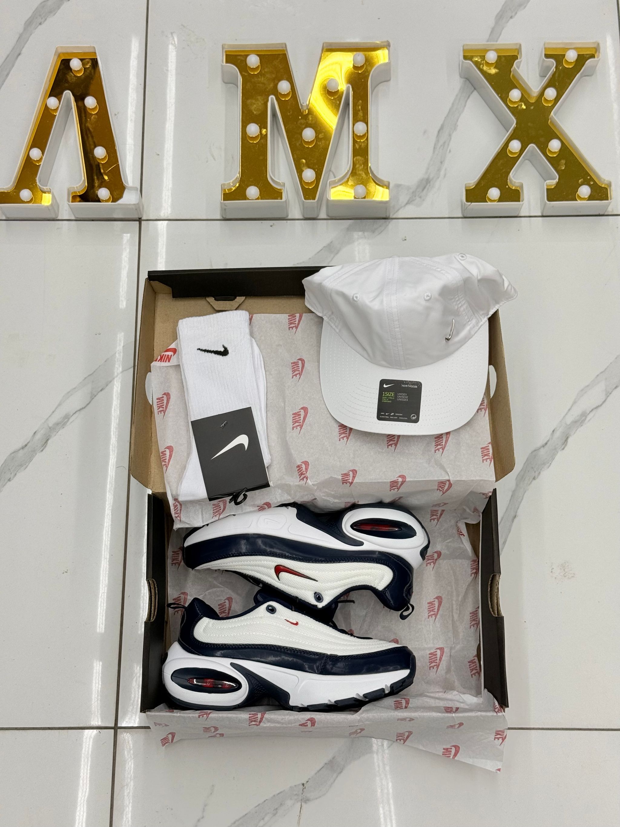 NIKE PORTAL COMBO + FREE GIFT_0