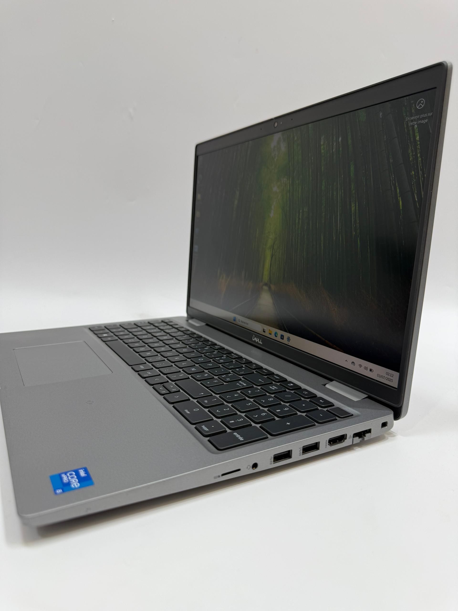 DELL LATITUDE 5520 (11th Generation)_4