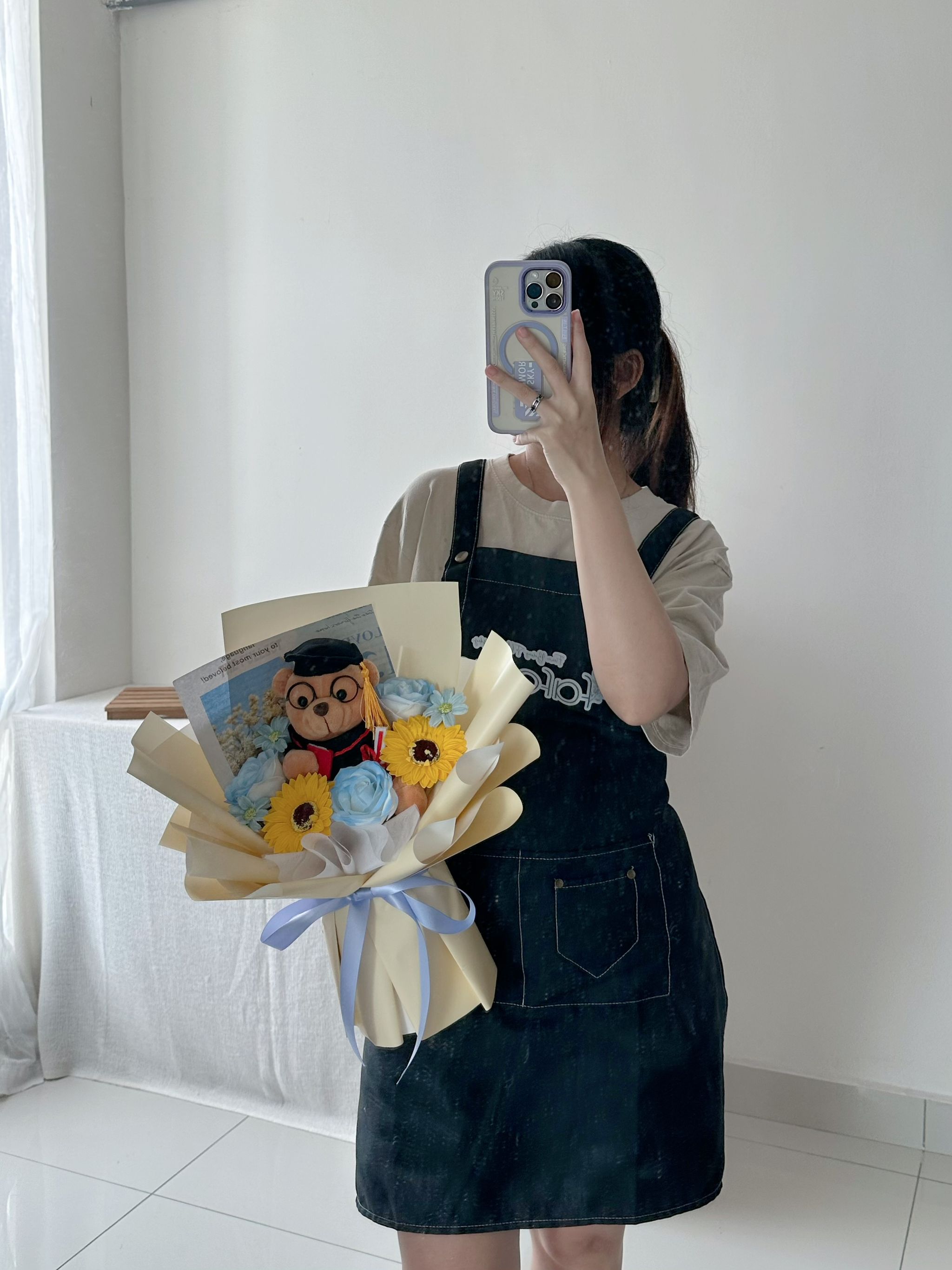 Graduation Bear Soap Flower Bouquet   _1