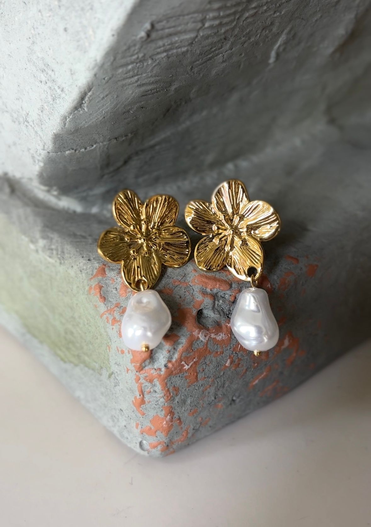 Nacar Flower Earrings _0