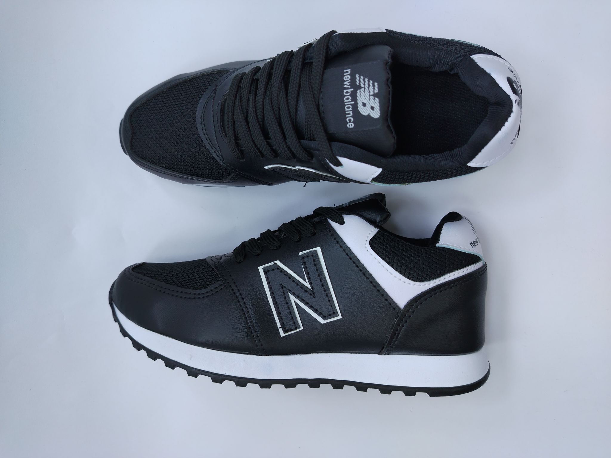 NEW NEGRO CON BLANCO_9