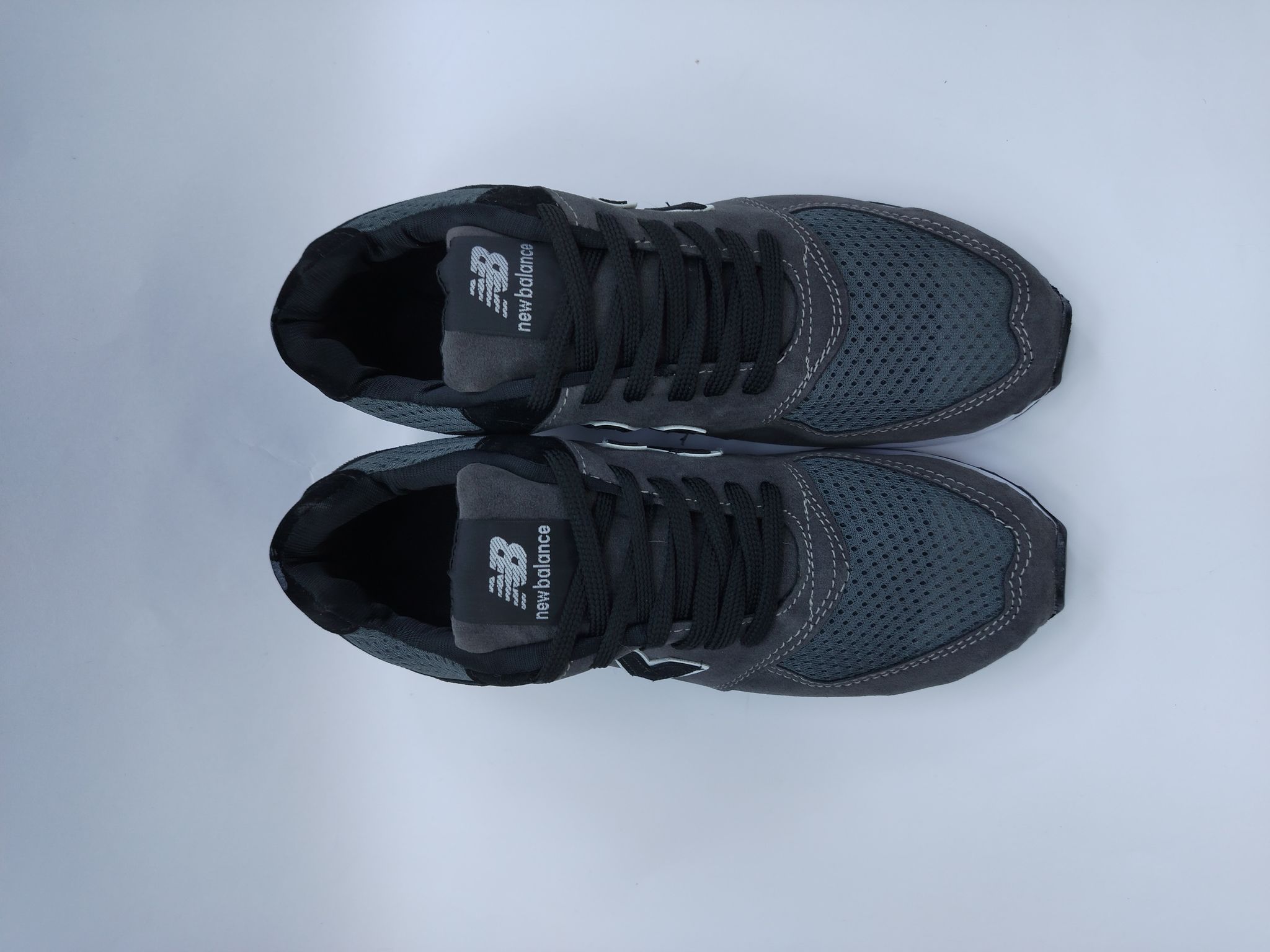 NEW GRIS CON NEGRO_1