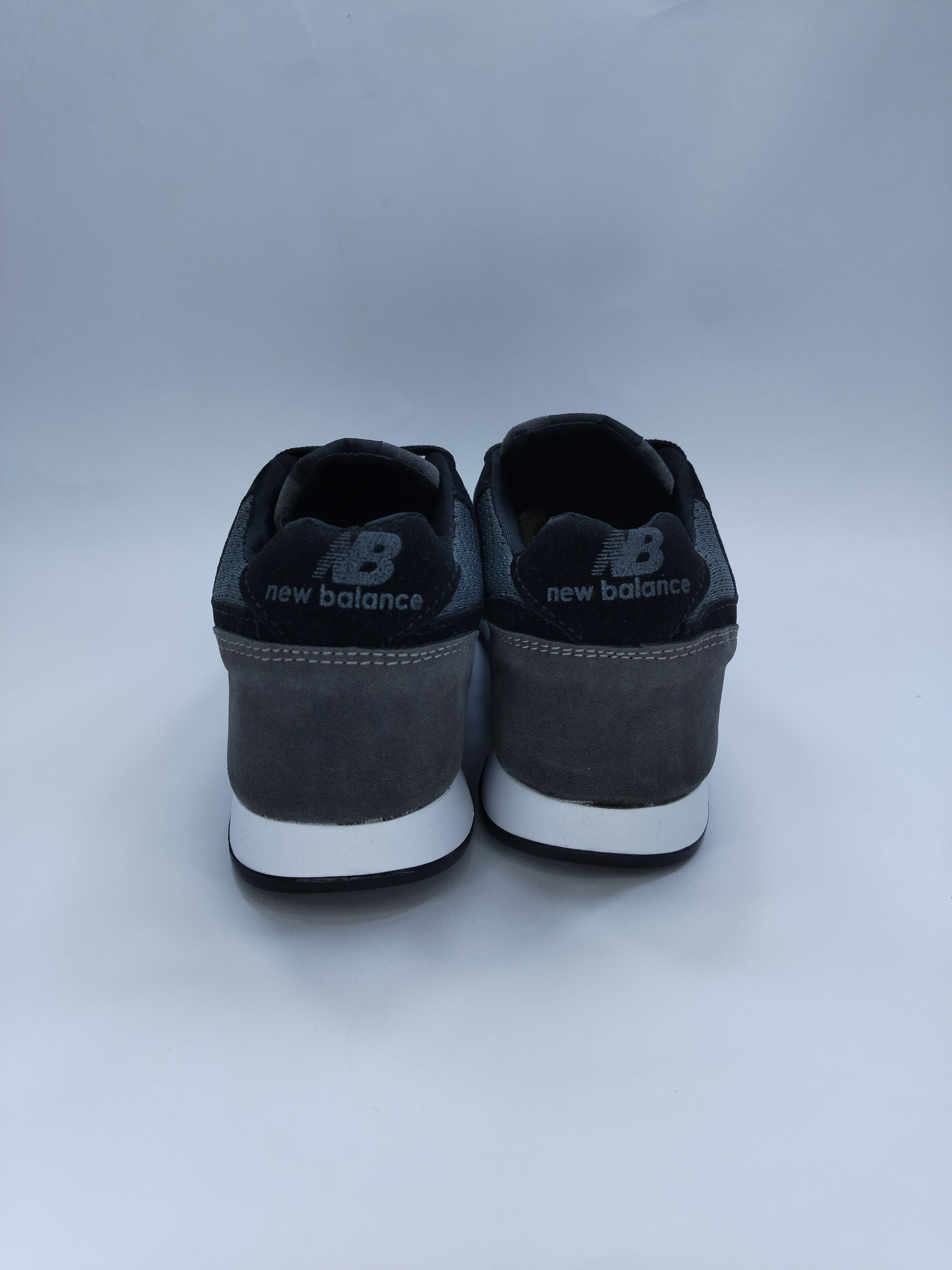 NEW GRIS CON NEGRO_5