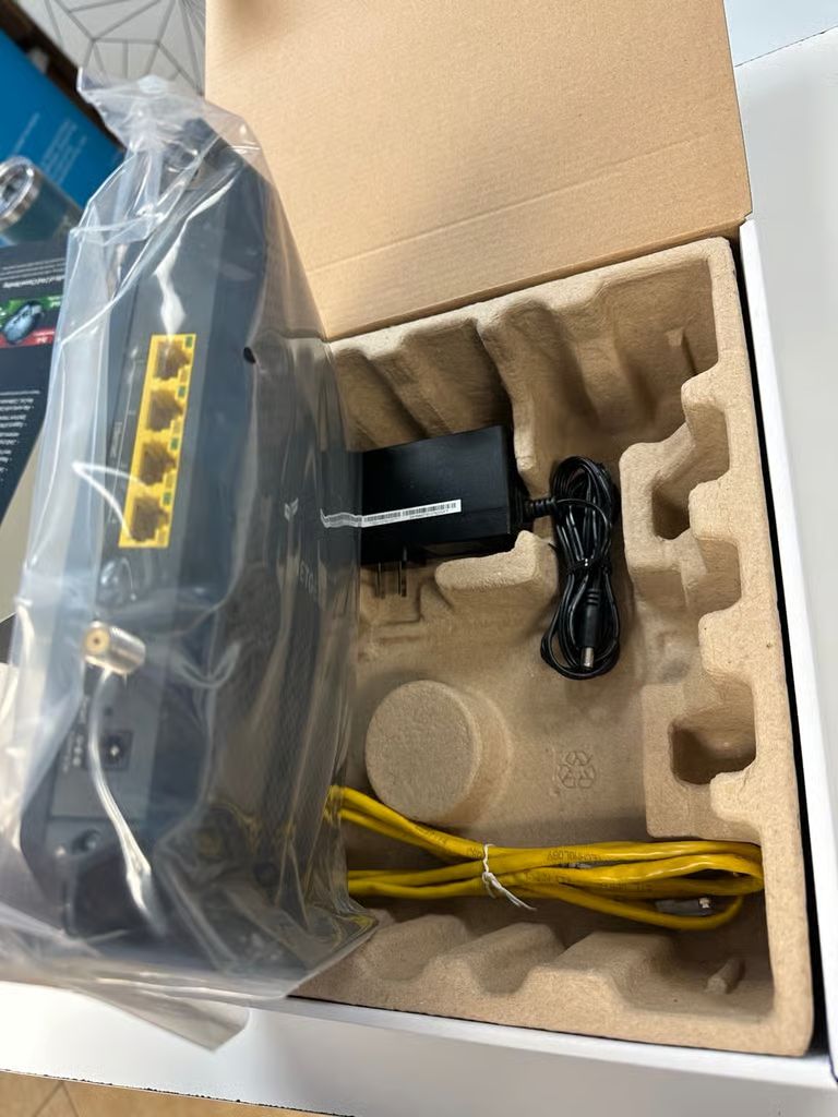 Netgear C6900 Nighthawk AC1900 WiFi Cable Modem_1