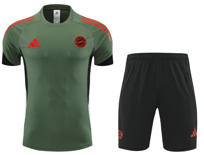 Conjunto Entrenamiento Bayern Munich 25/26_0