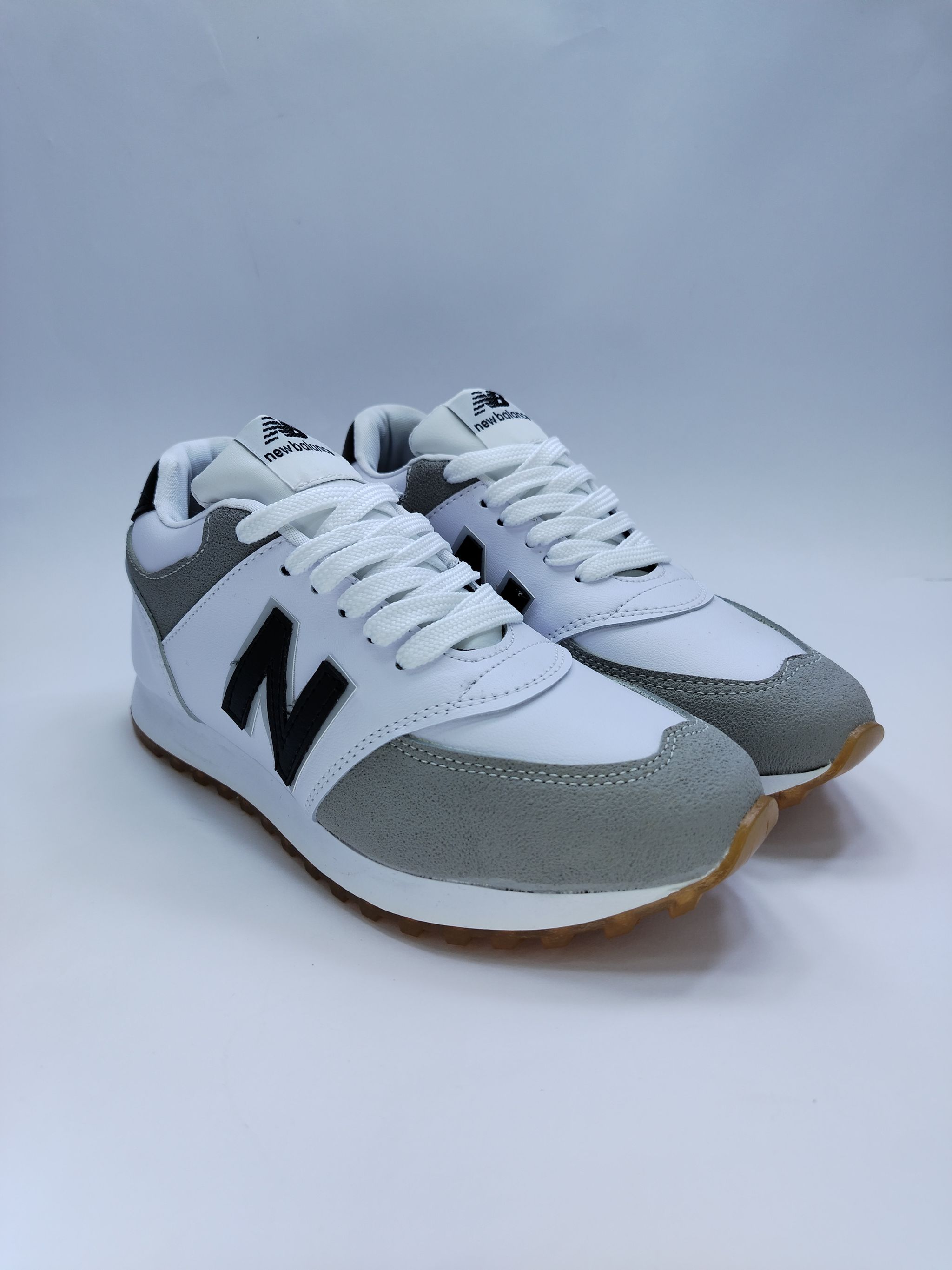 NEW GRIS CON BLANCO_3