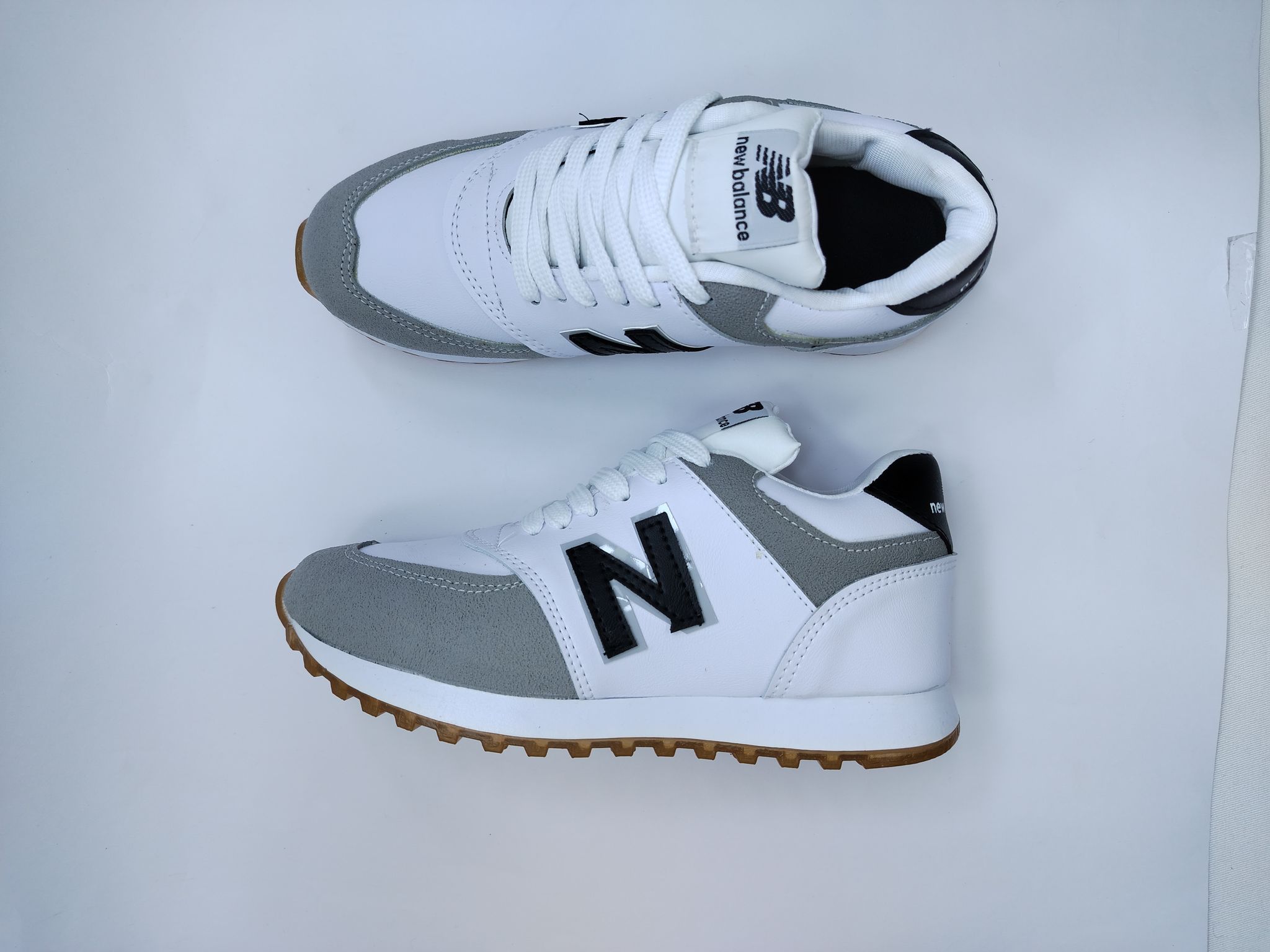 NEW GRIS CON BLANCO_9