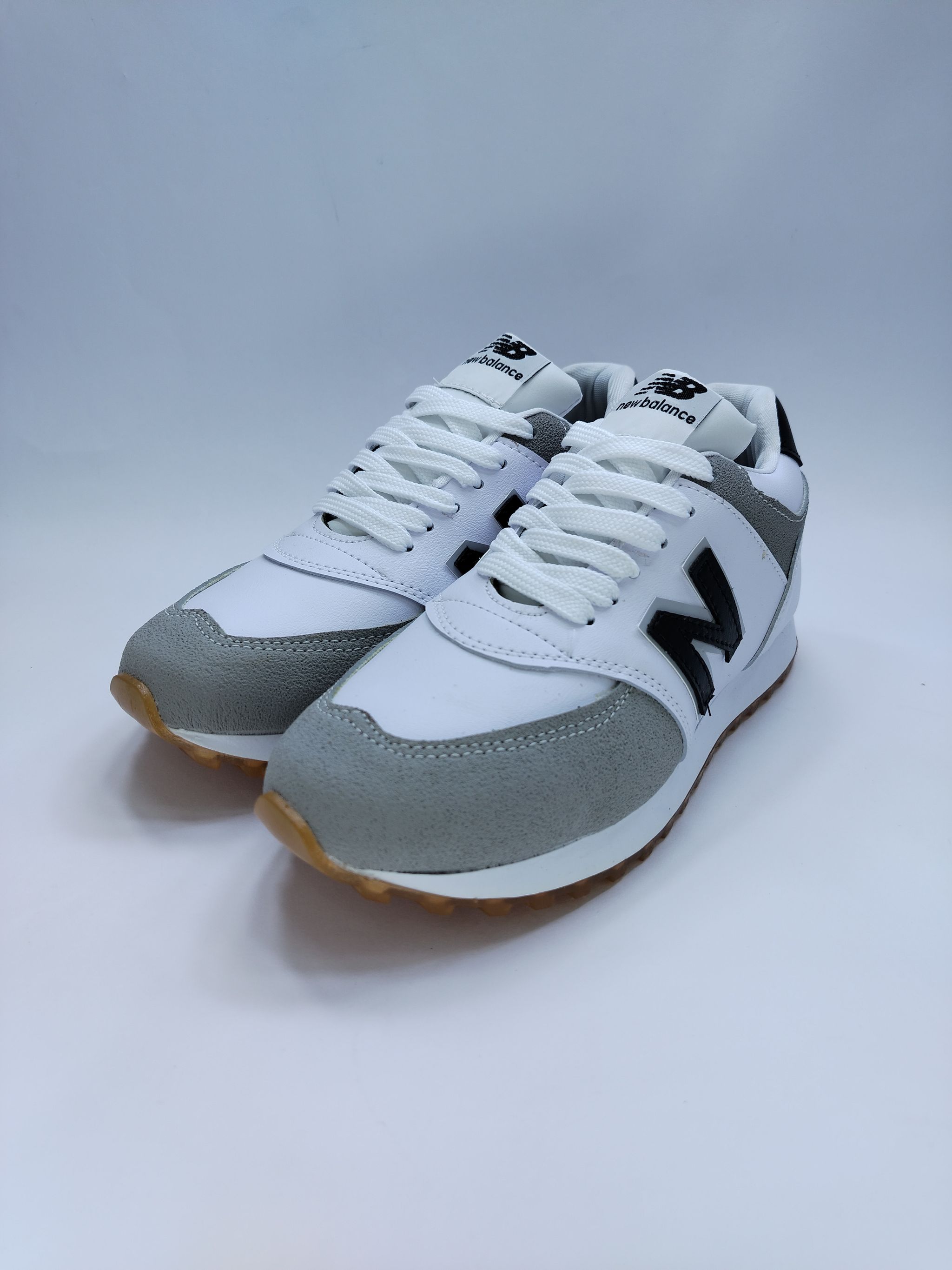 NEW GRIS CON BLANCO_8