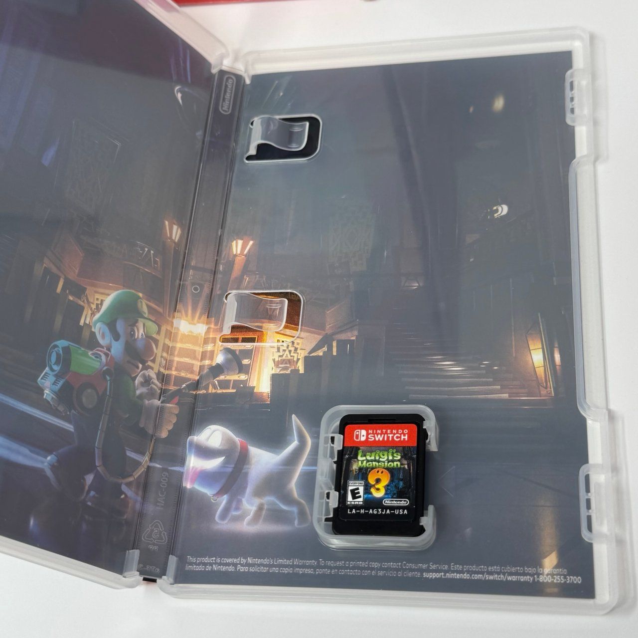 Nintendo Switch OLED Console + Luigi’s Mansion 3 + Advance Wars 1 + 2 Bundle_4