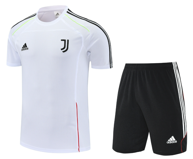 Conjunto Entrenamiento Juventus 25/26_0