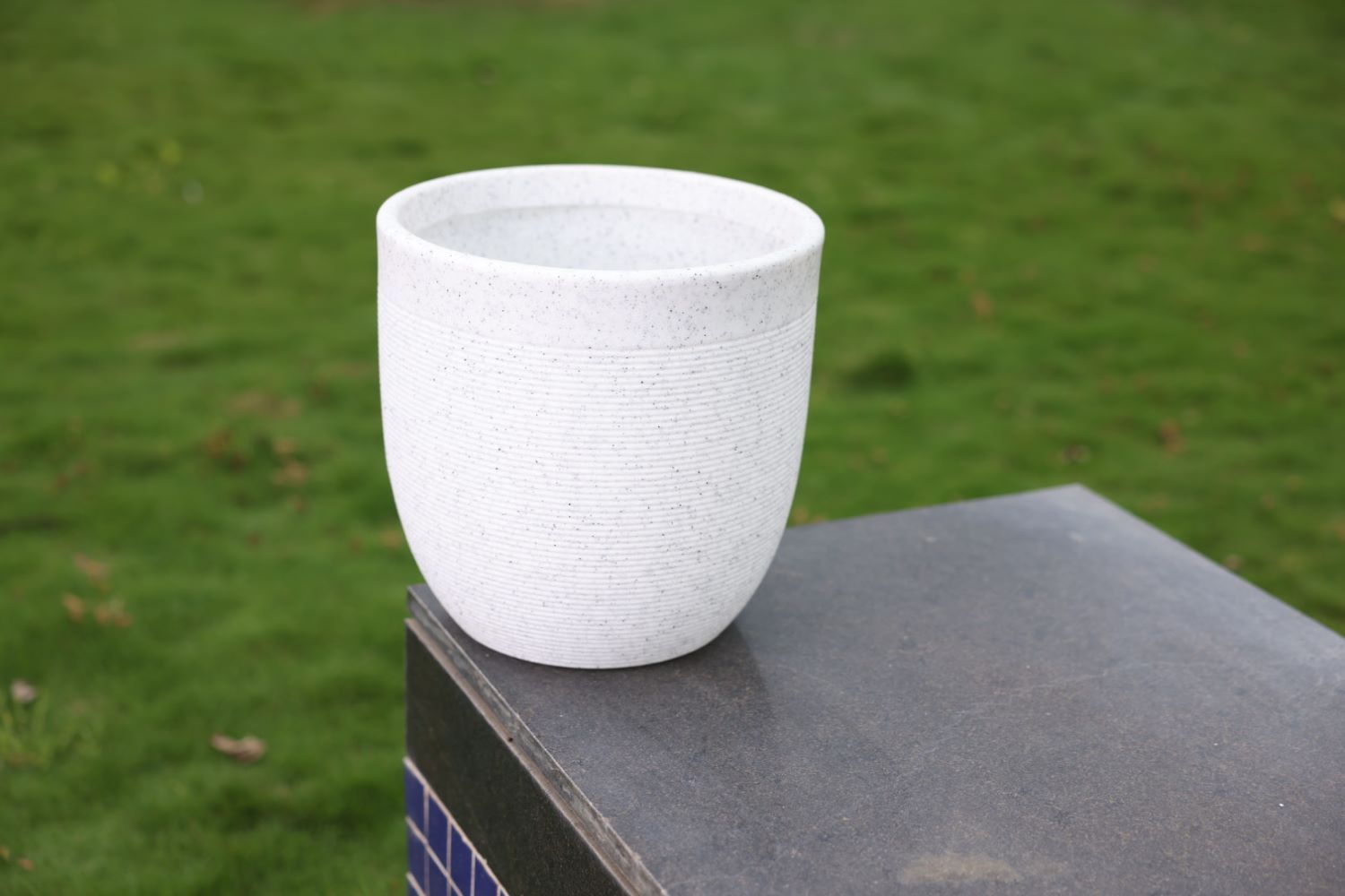Milano Large Planters with Wheels | 12Inch Planter | White_8