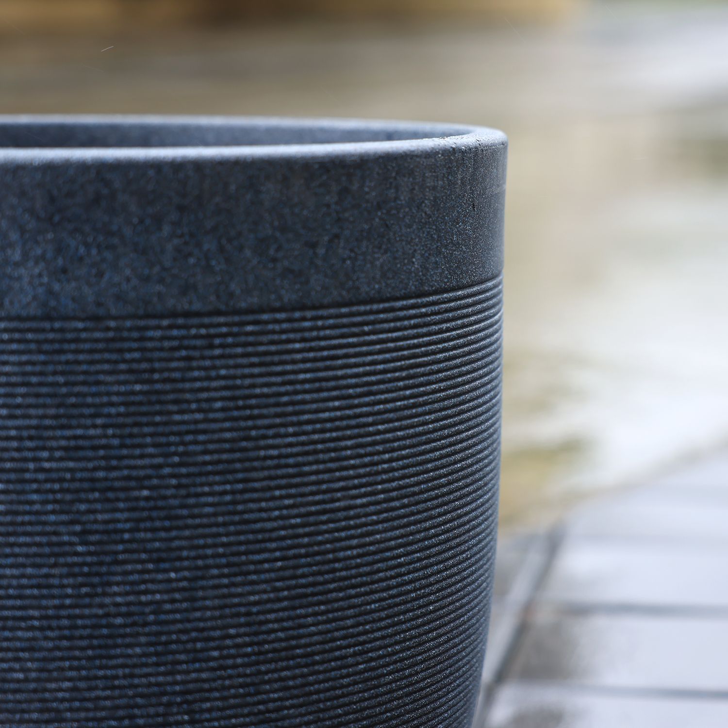 Milano Large Planters with Wheels | 12Inch Planter | Midnight Stone_2