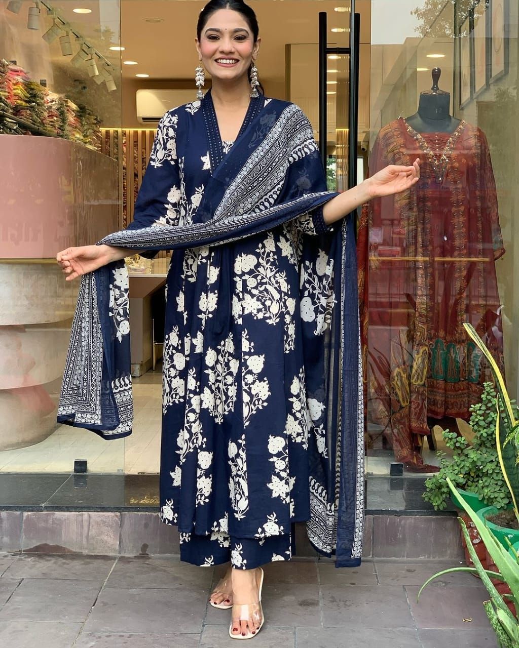 PURE COTTON SUITS SET_1