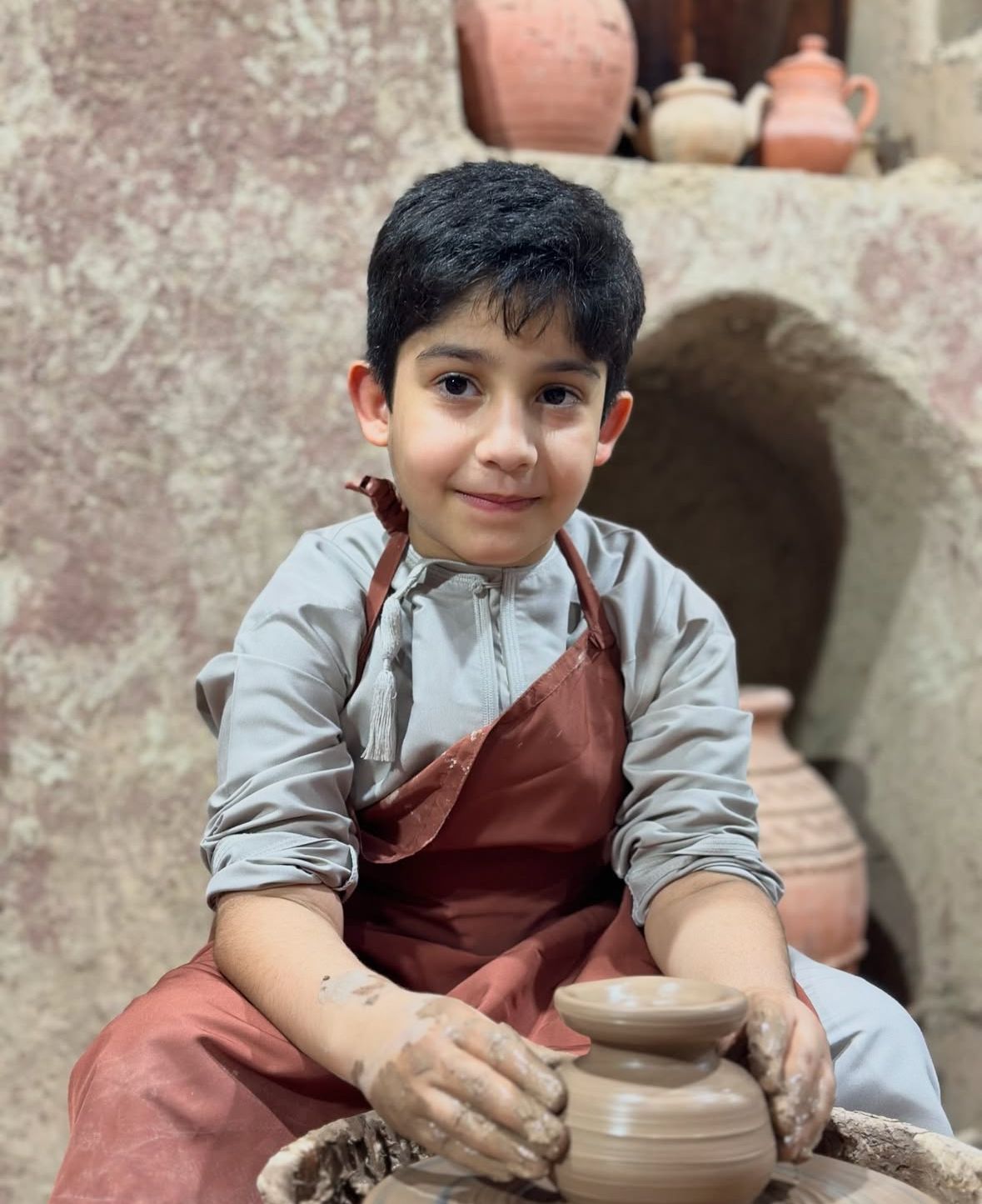 Exclusive Lesson of Omani Clay Pottery_4