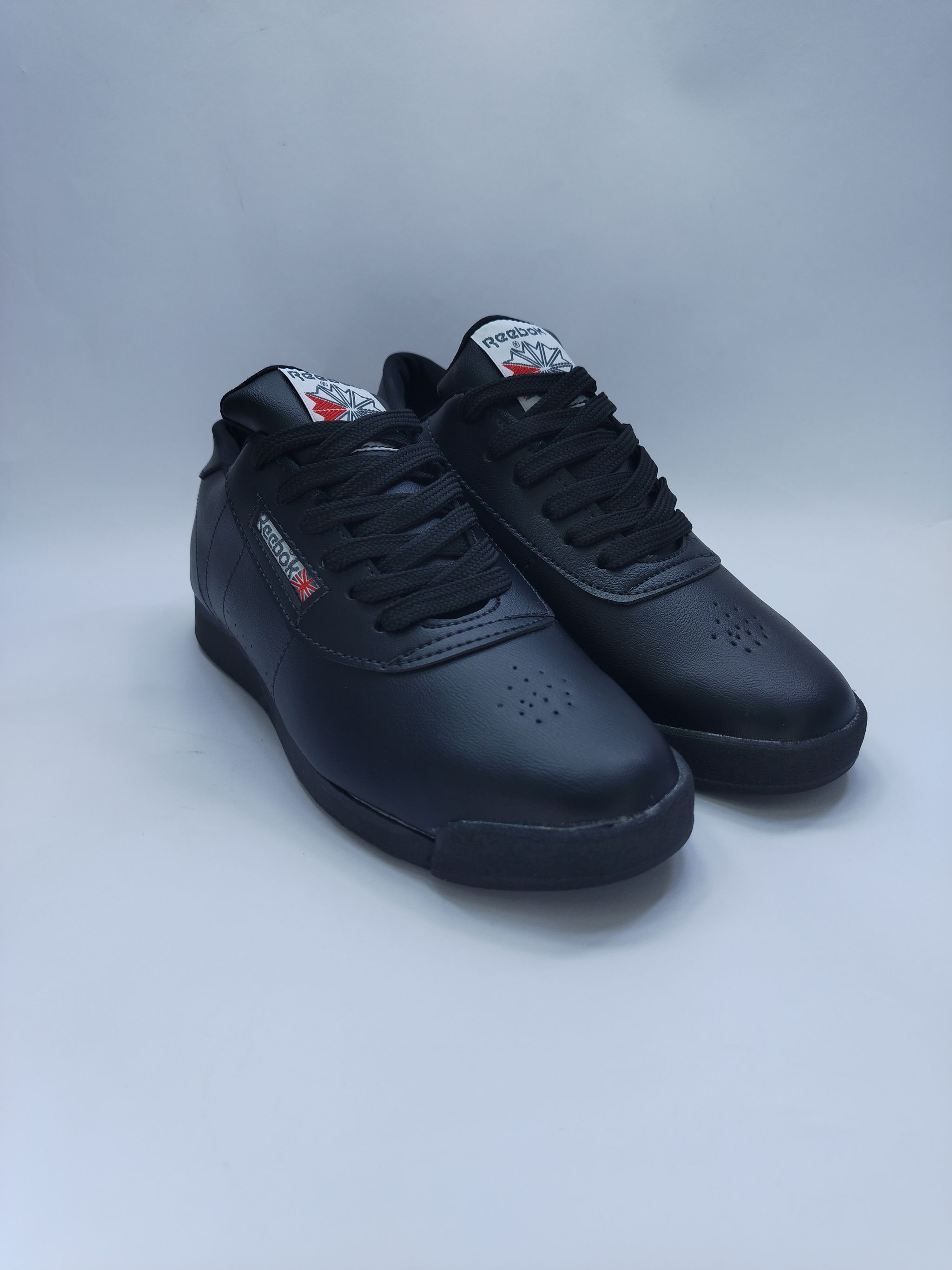 REEBOK CLASICO NEGRO_0