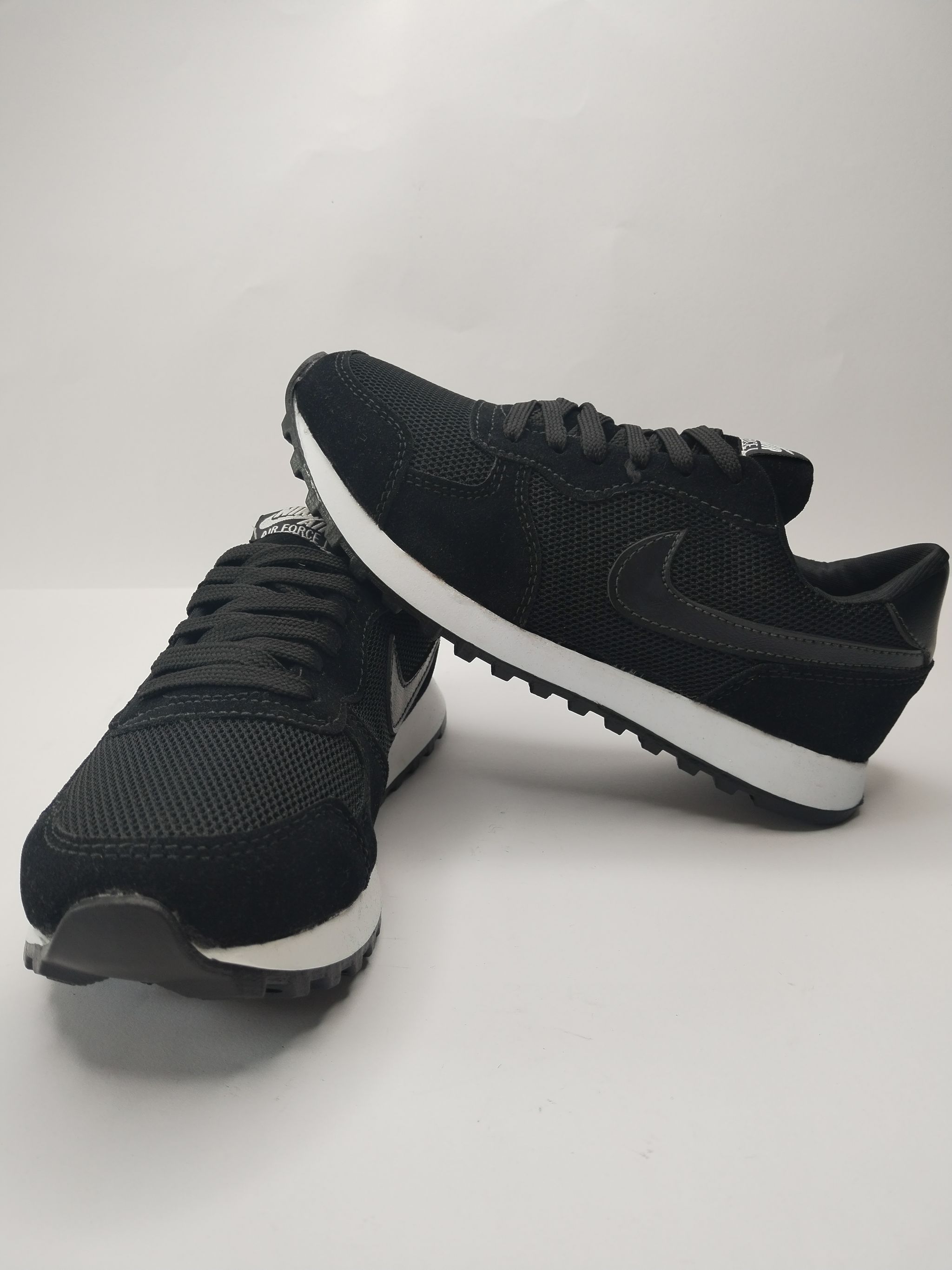 RUNNER NEGRO_2