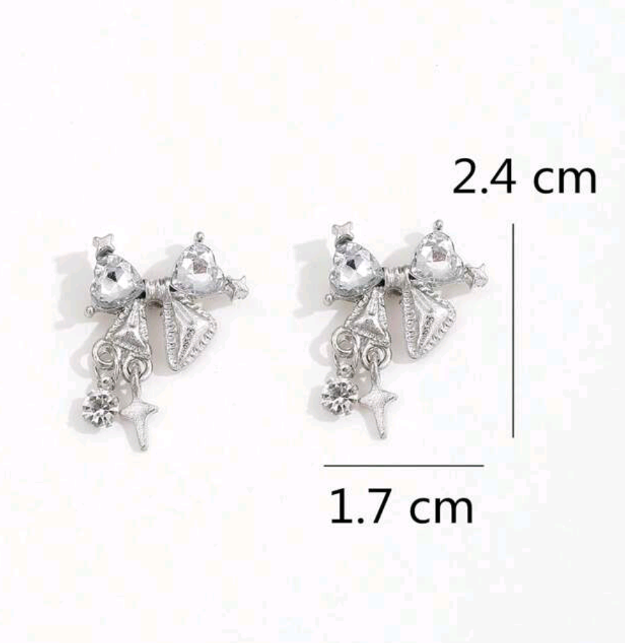 Rhinestone Bow Stud Earrings._2