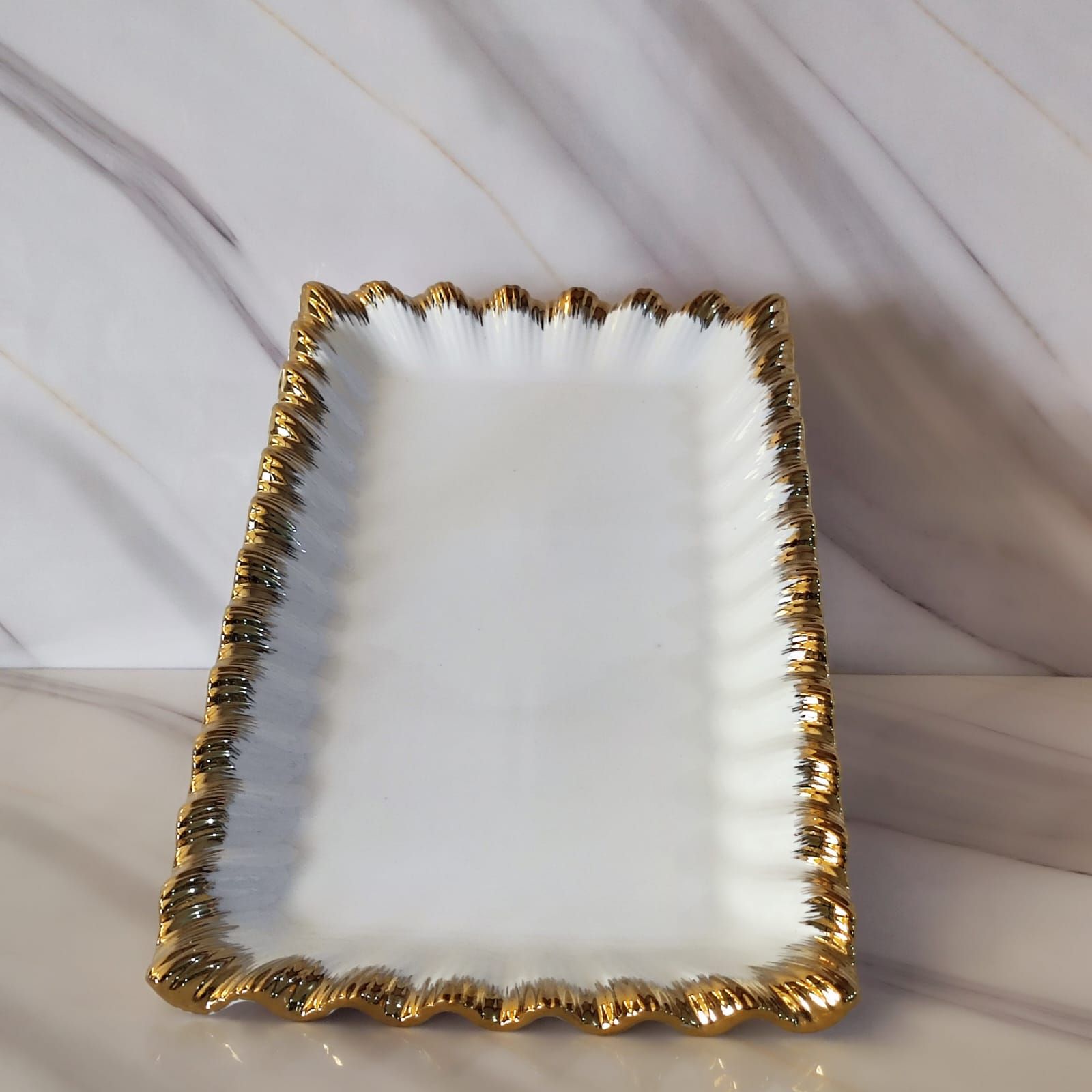 Assiette Rectangulaire Élégante - طبق مستطيل أنيق_0