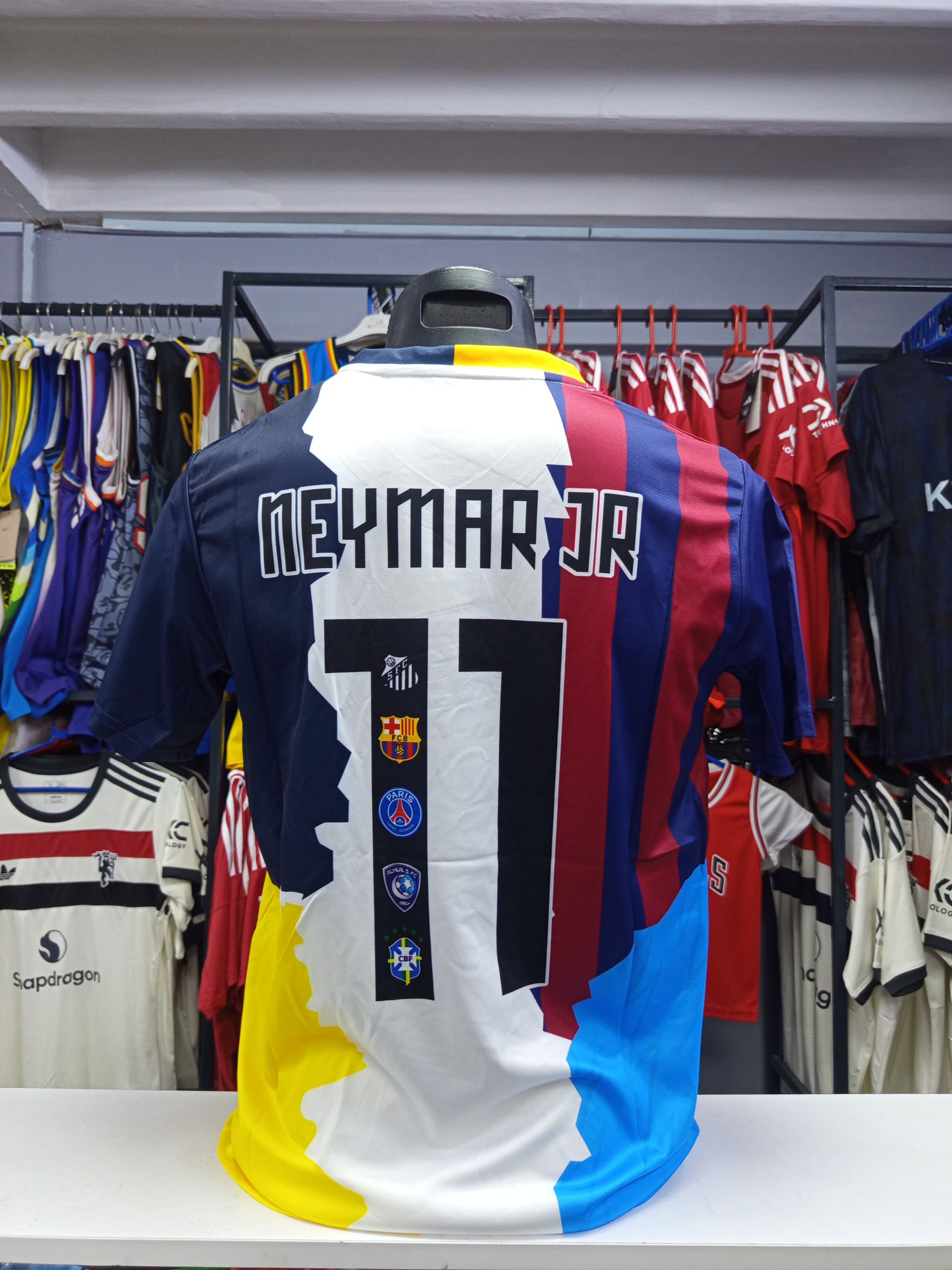 Neymar JR Career Jersey 2025_1