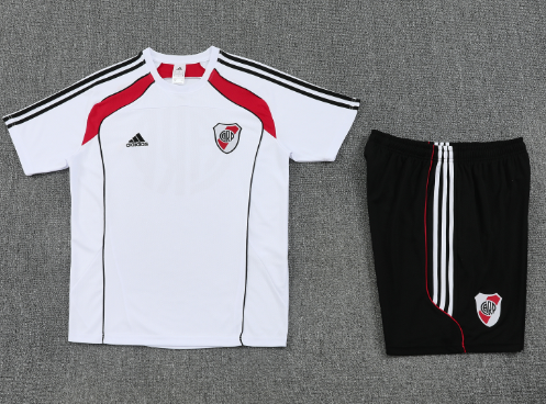 Conjunto entrenamiento River 25/26_3