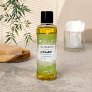 Miaroma Sweet Almond Base Oil 200ml_19