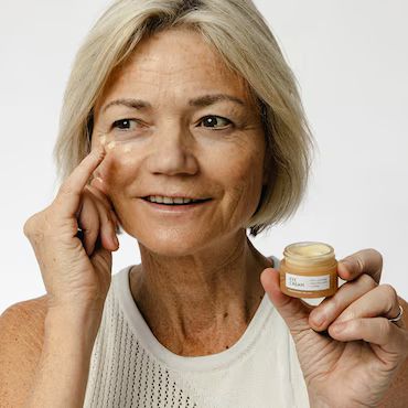 UpCircle Eye Cream with Hyaluronic Acid + Coffee 15ml_3