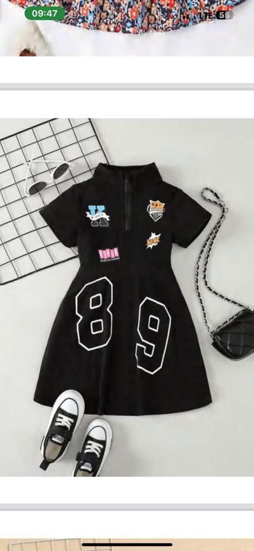 23 pcs of baby clothes catalog _10