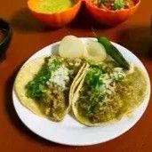Taco de lengua en salsa verde_0