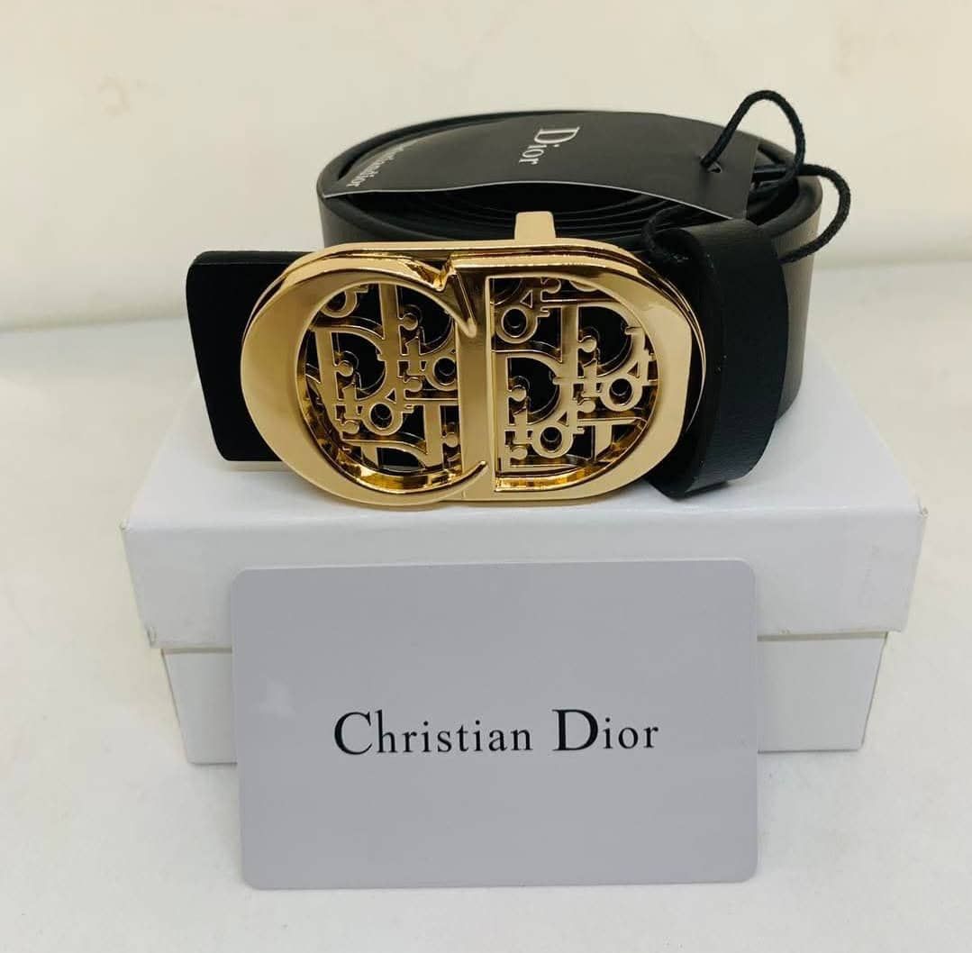 Ceinture Homme Cuir Qualité Prémium. Prix de Vente: 15 000 FCFA Bénéfice: 2 000 FCFA/Ceinture vendue. Offre valable 30 jours renouvelable._0