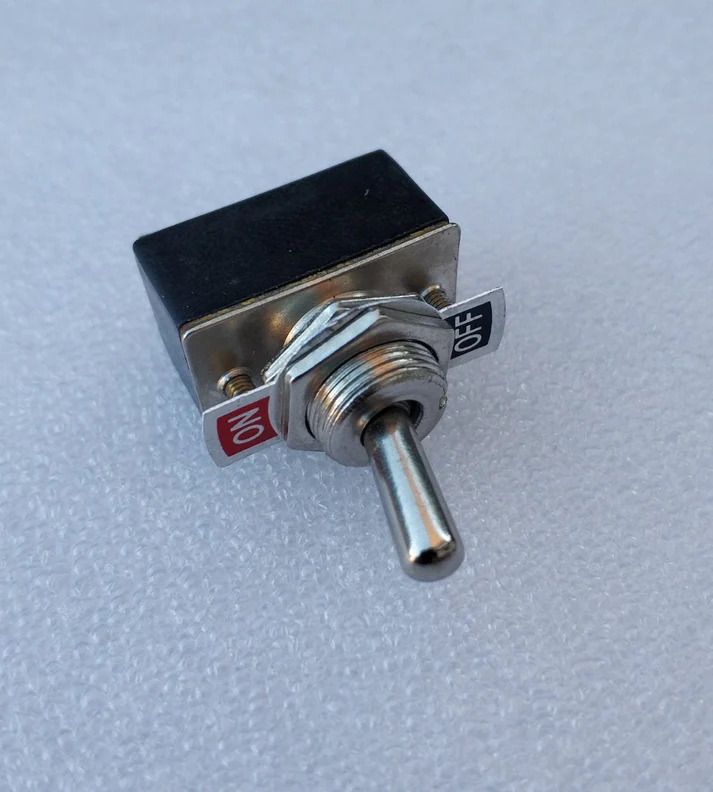 On/Off 2A 250v-4A 125v Toggle Switch (10003985)_1
