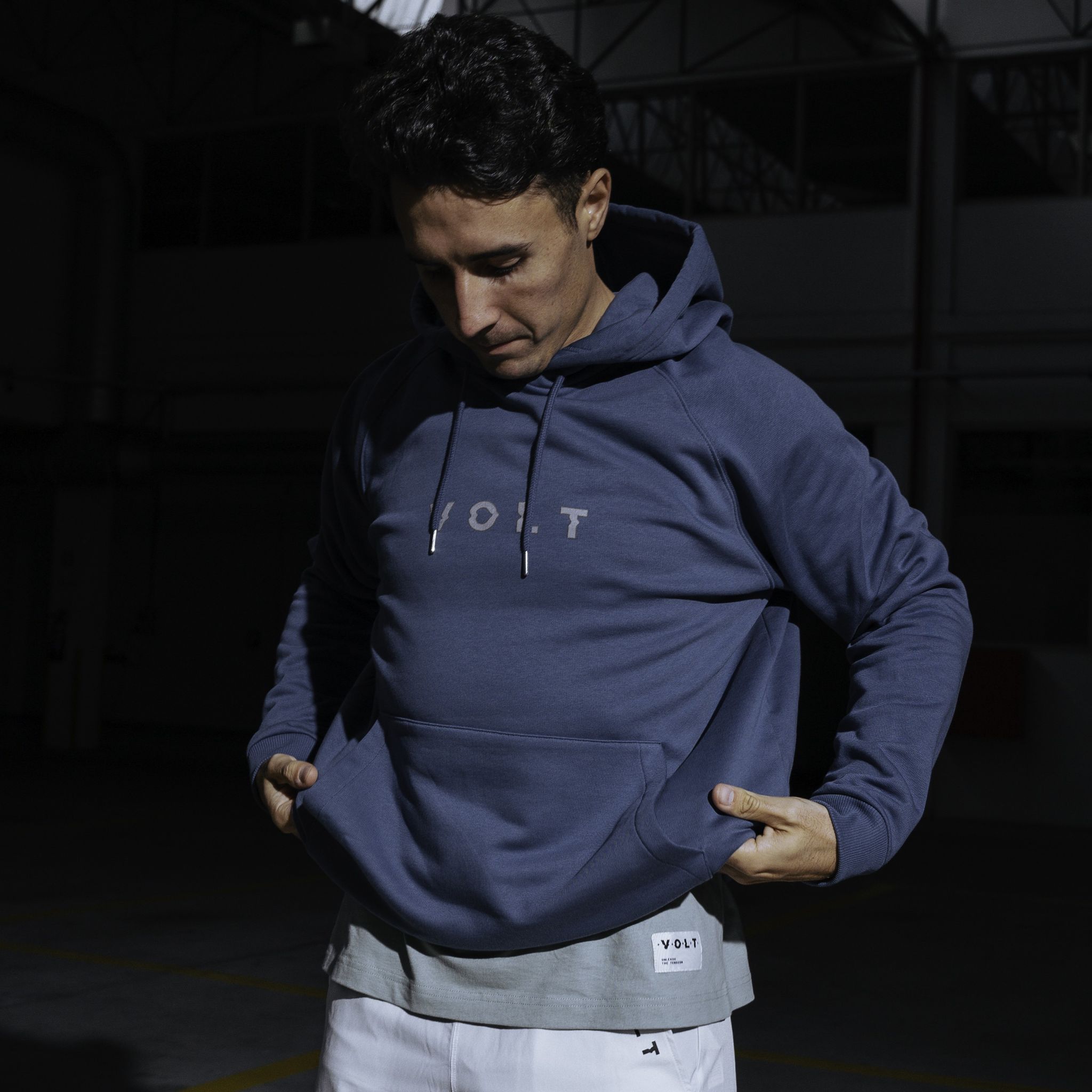 VOLT Hoodie Blue_3