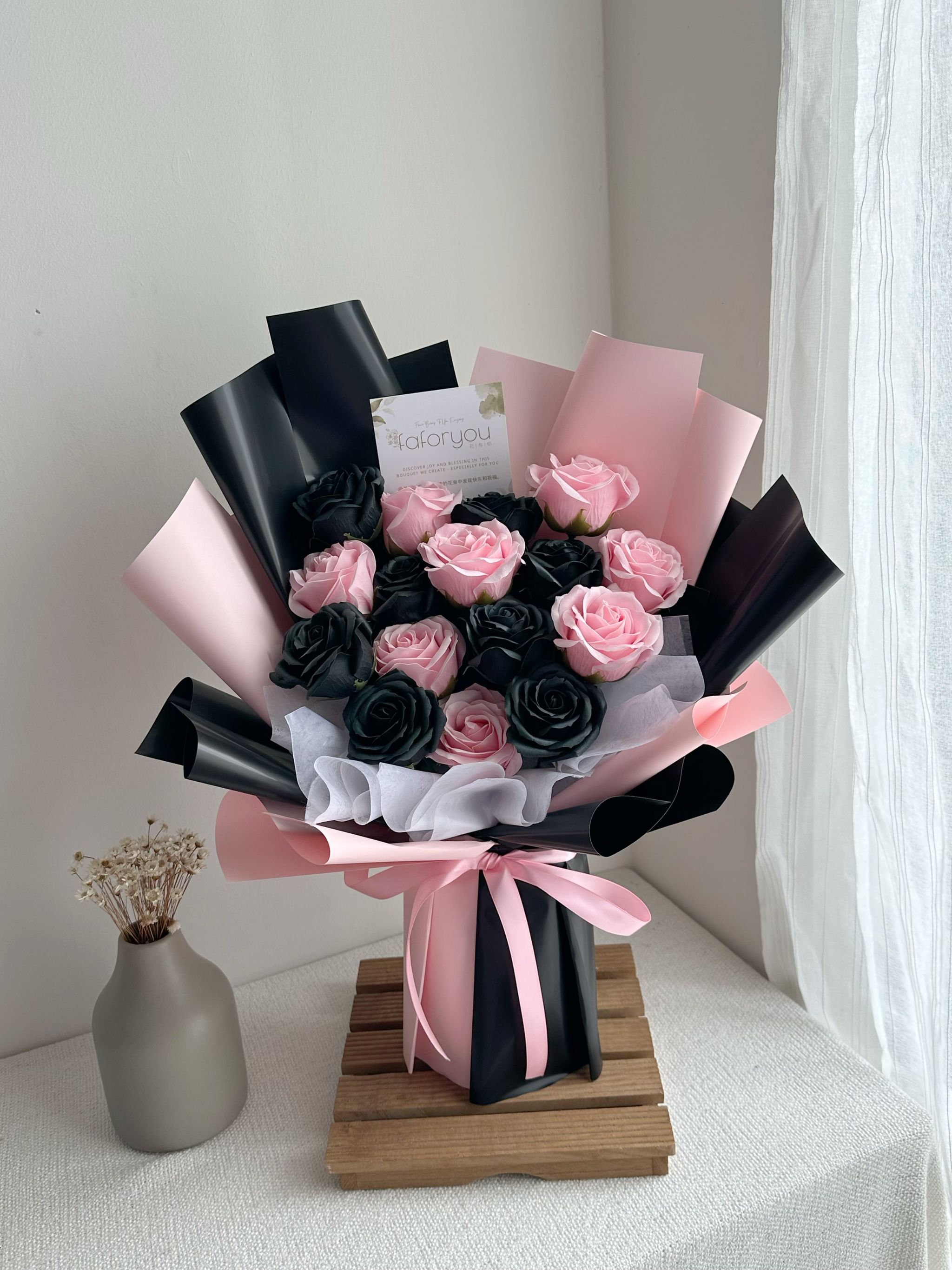 16 Stalk Soap Rose Bouquet   _0