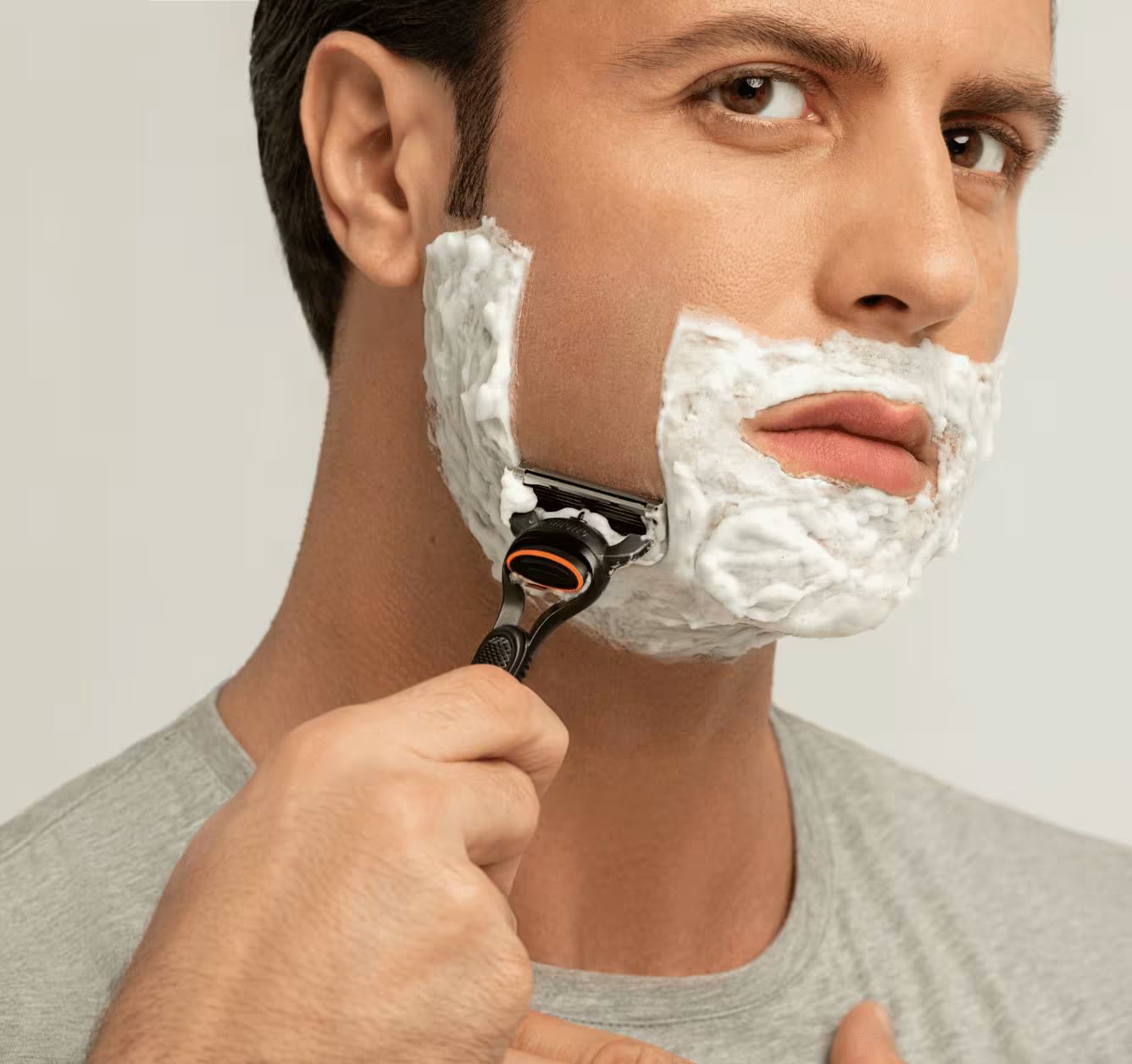 GILLETTE VENUS FUSION 5 ماكينة الحلاقة جيليت فيوجن5 للرجال_2