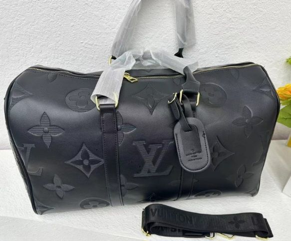 LV Luggage _0