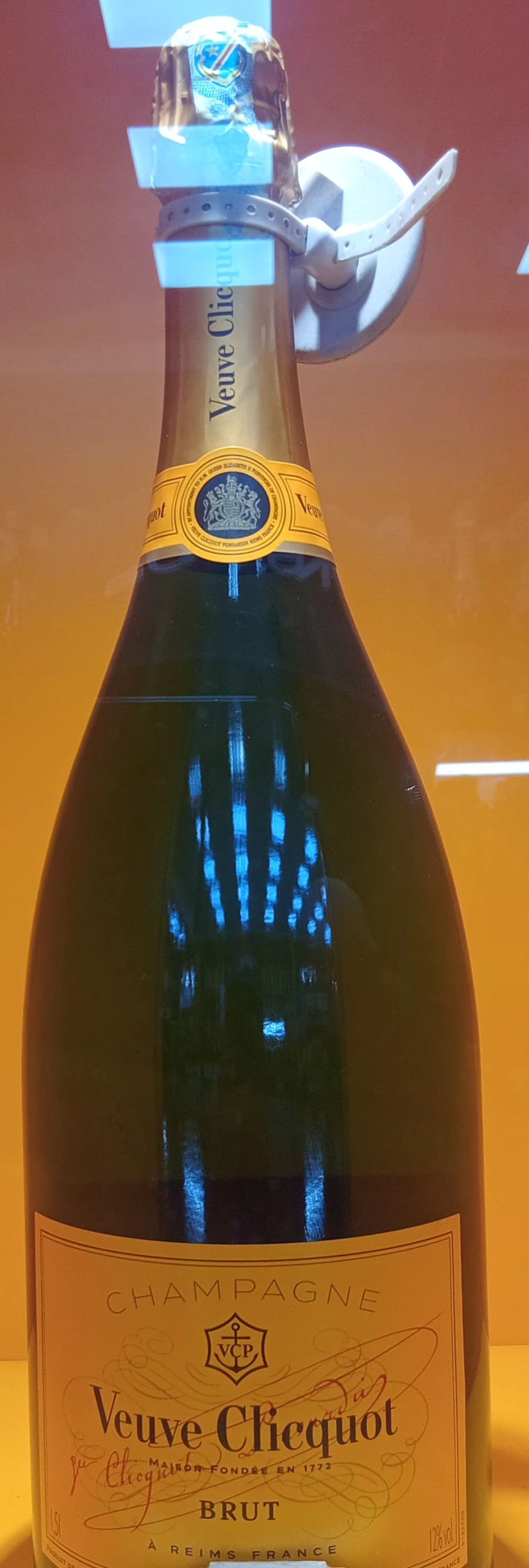 Veuve Clicquot Brut 1.5lt_0