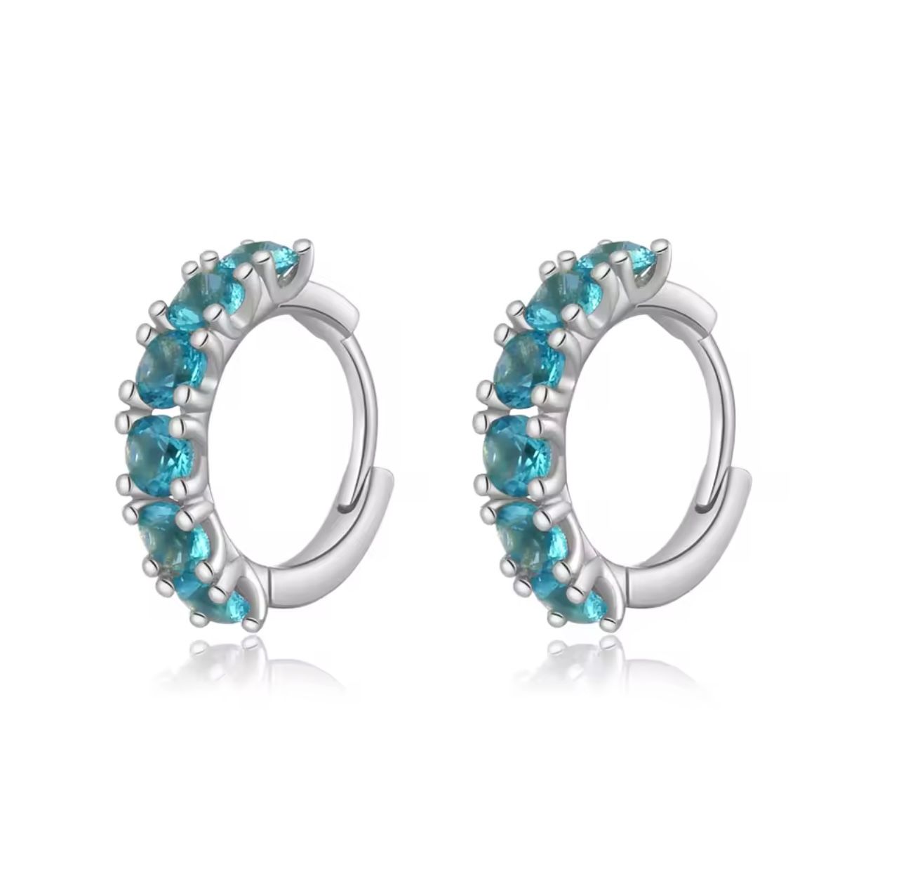 Blue crystal huggies_0