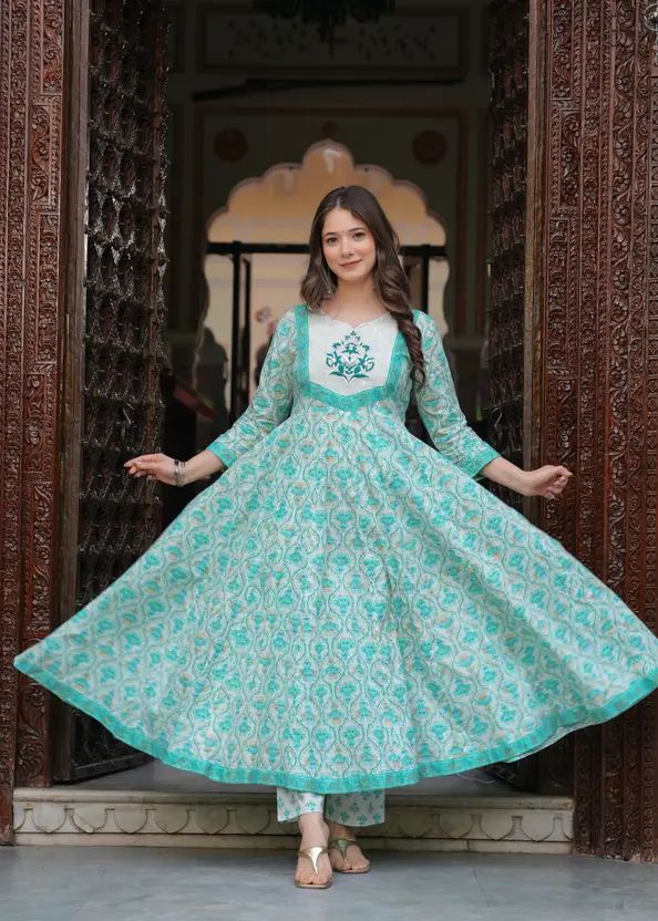 Empire Style Pure Cotton Anarkali Kurta With Trousers & Dupatta_1