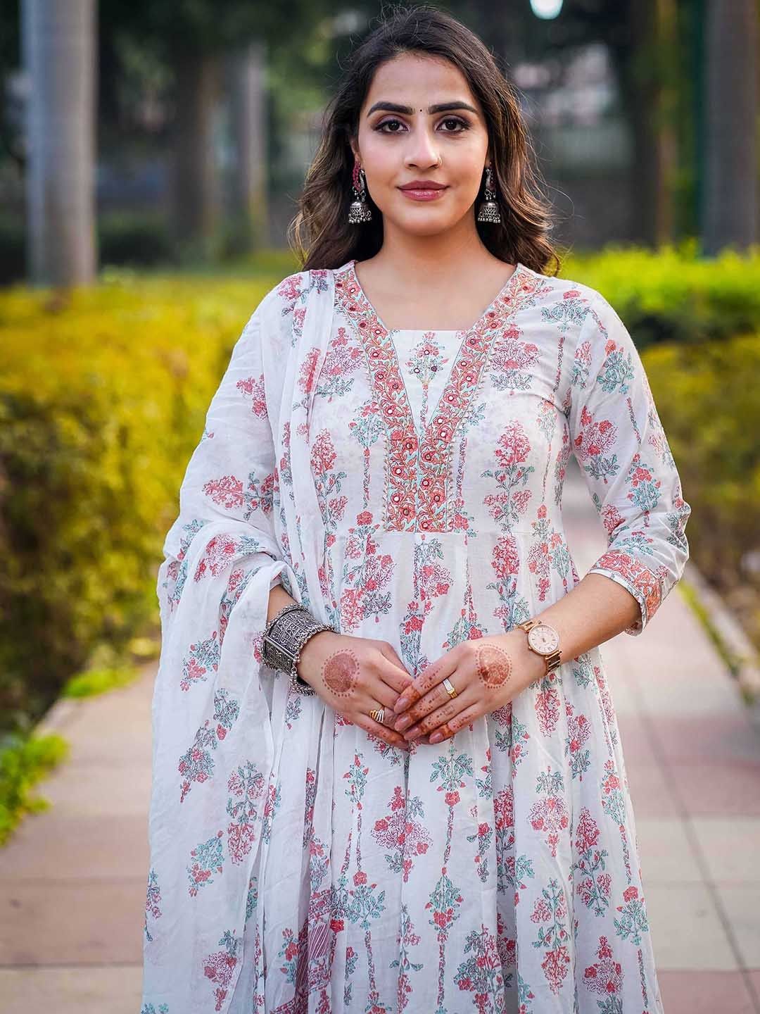 Empire Style Pure Cotton Anarkali Kurta With Trousers & Dupatta_3