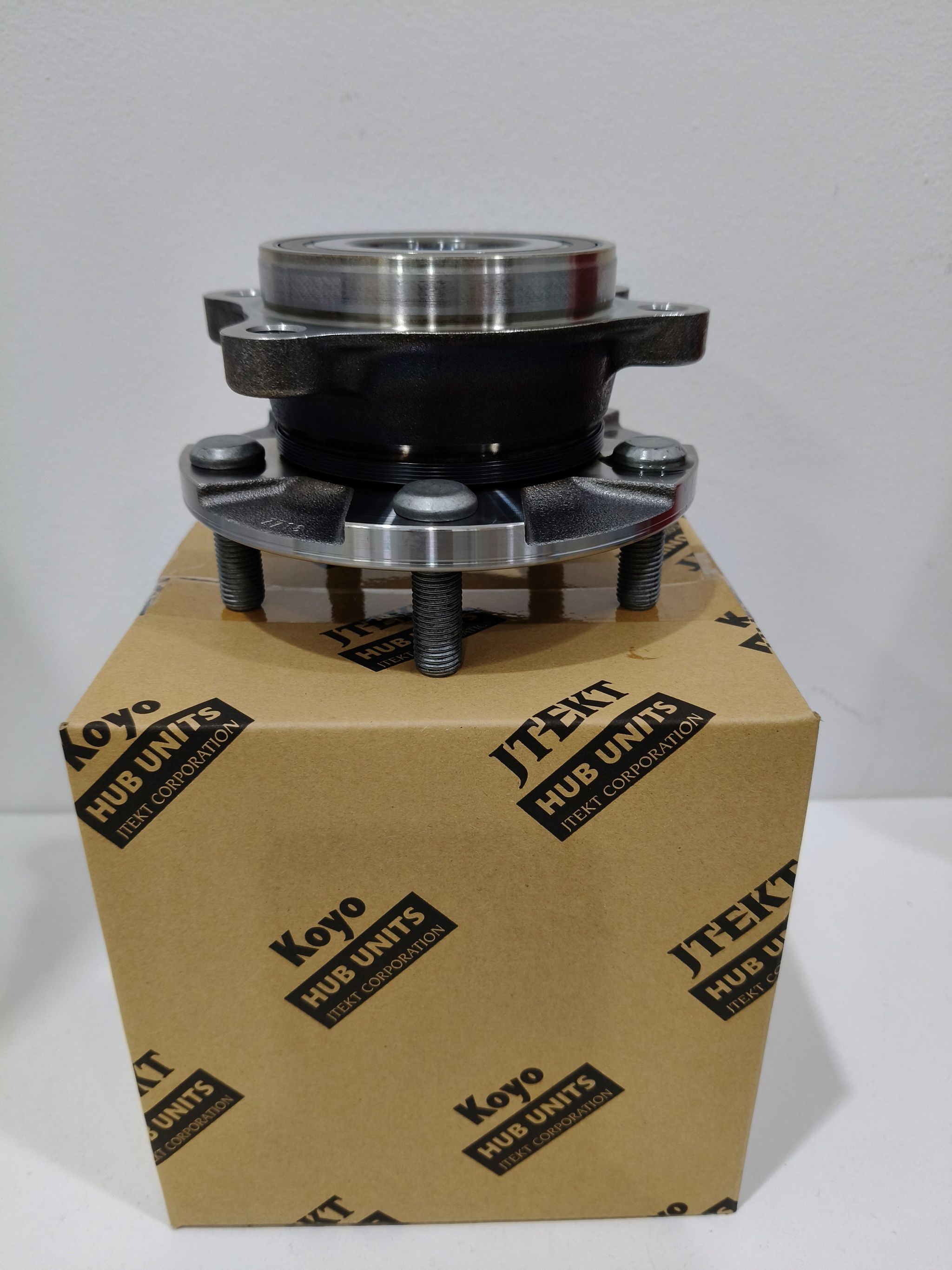Toyota Prius Gen 5 ZVW60  Front Wheel Bearings -JTEKT (KOYO) Japan _0