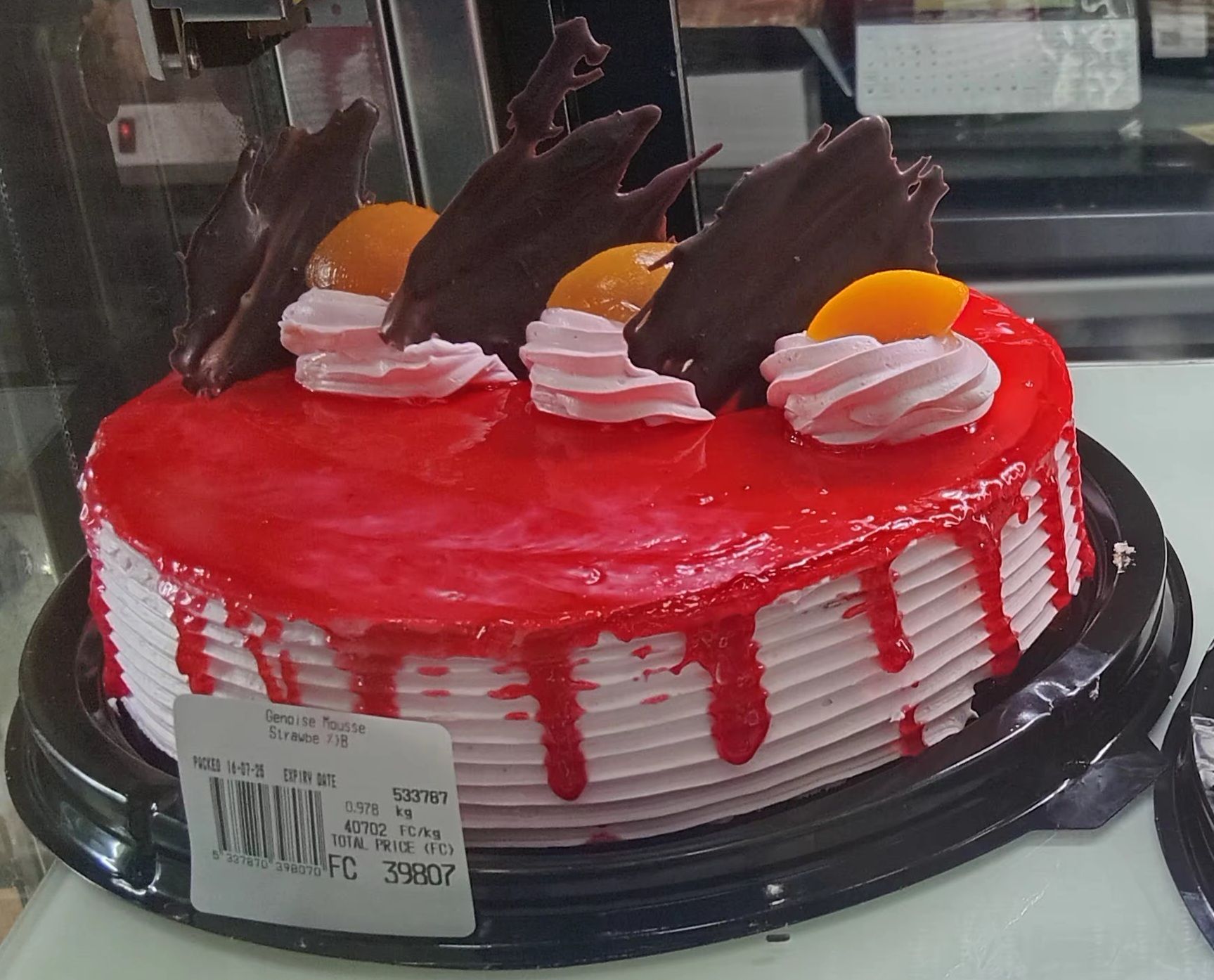 Genoise Mousse Strawbe 0.978kg_0
