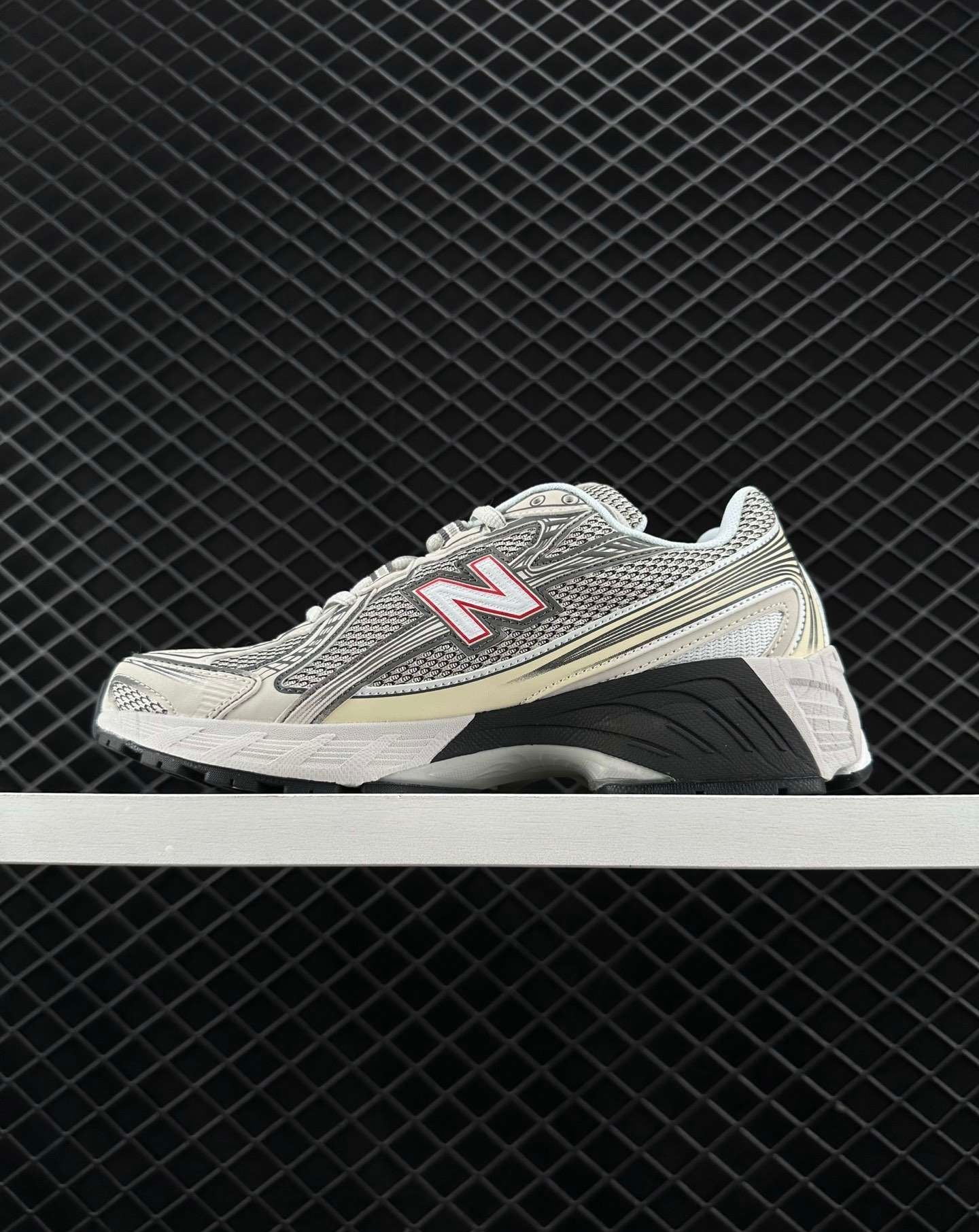 NEW BALANCE T40_1